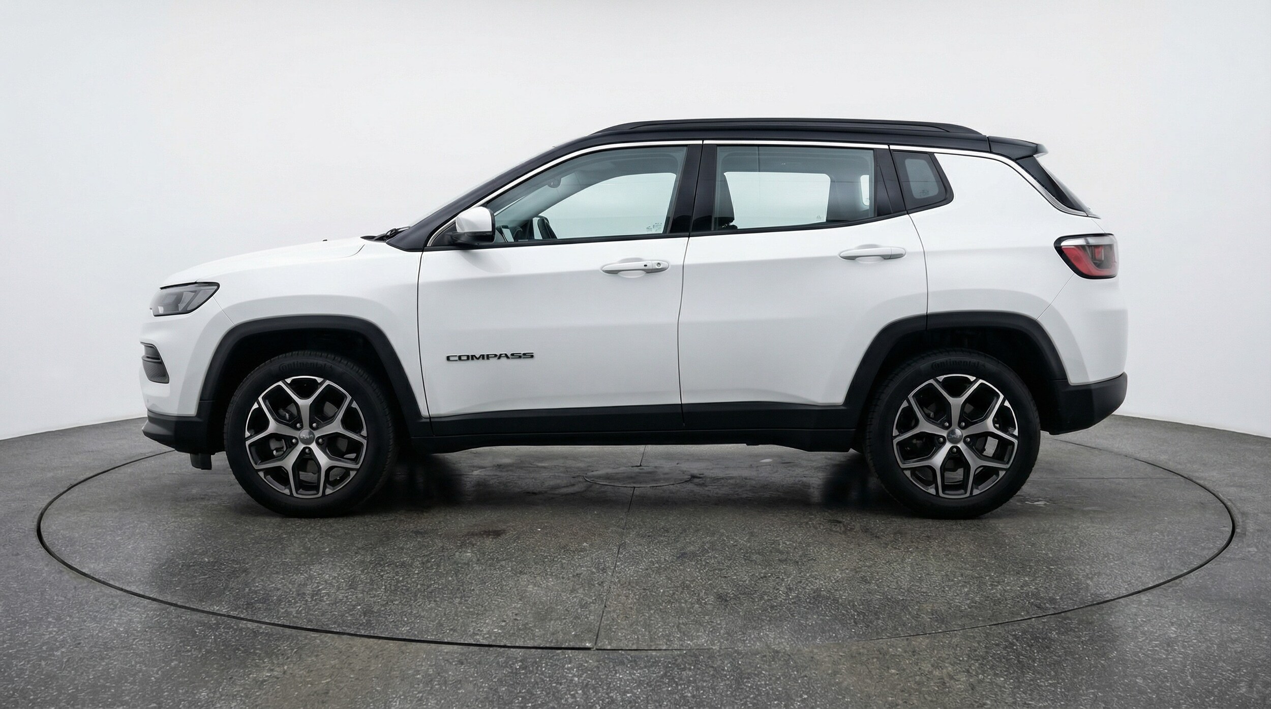 Thumbnail: 2025 Jeep Compass - 4