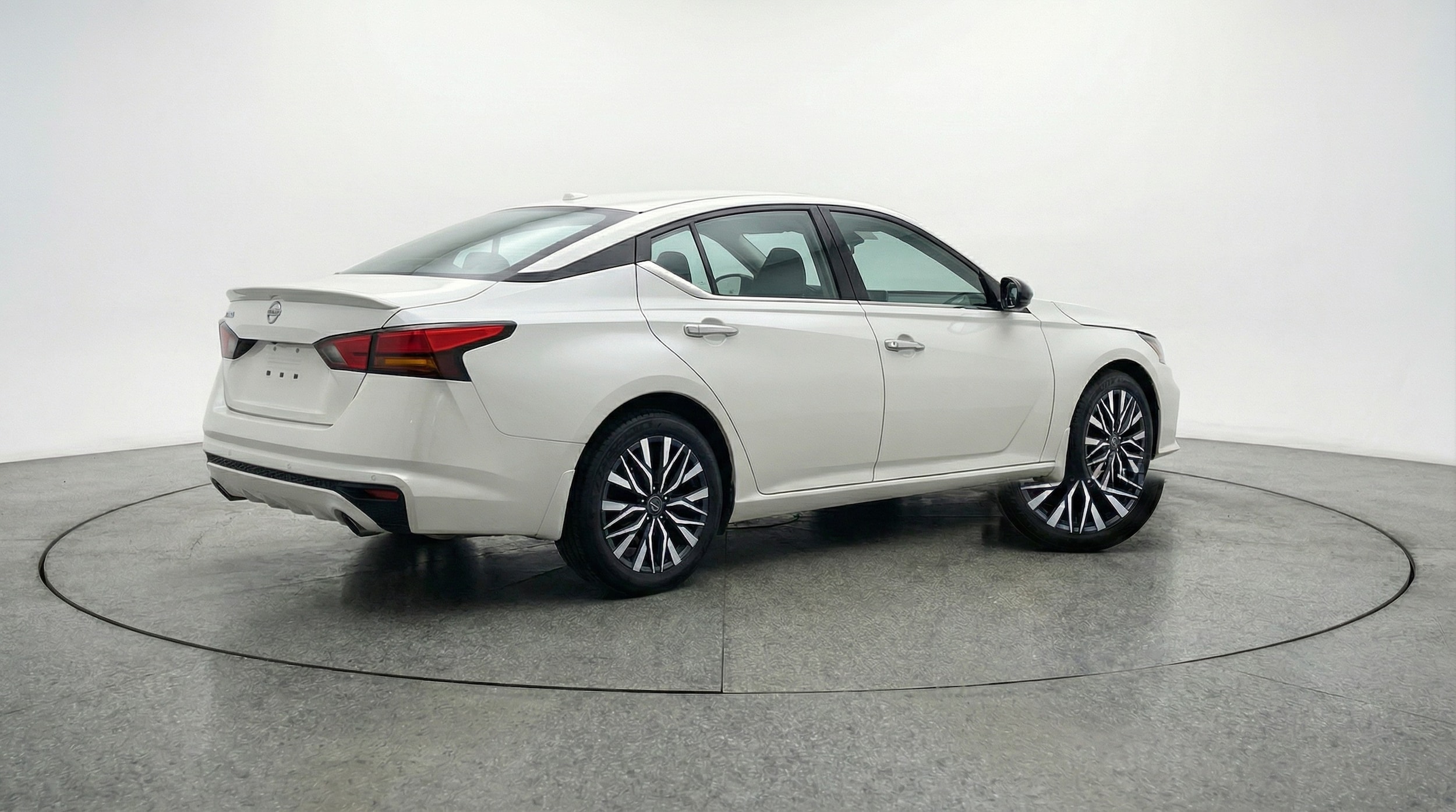 Thumbnail: 2025 Nissan Altima - 7