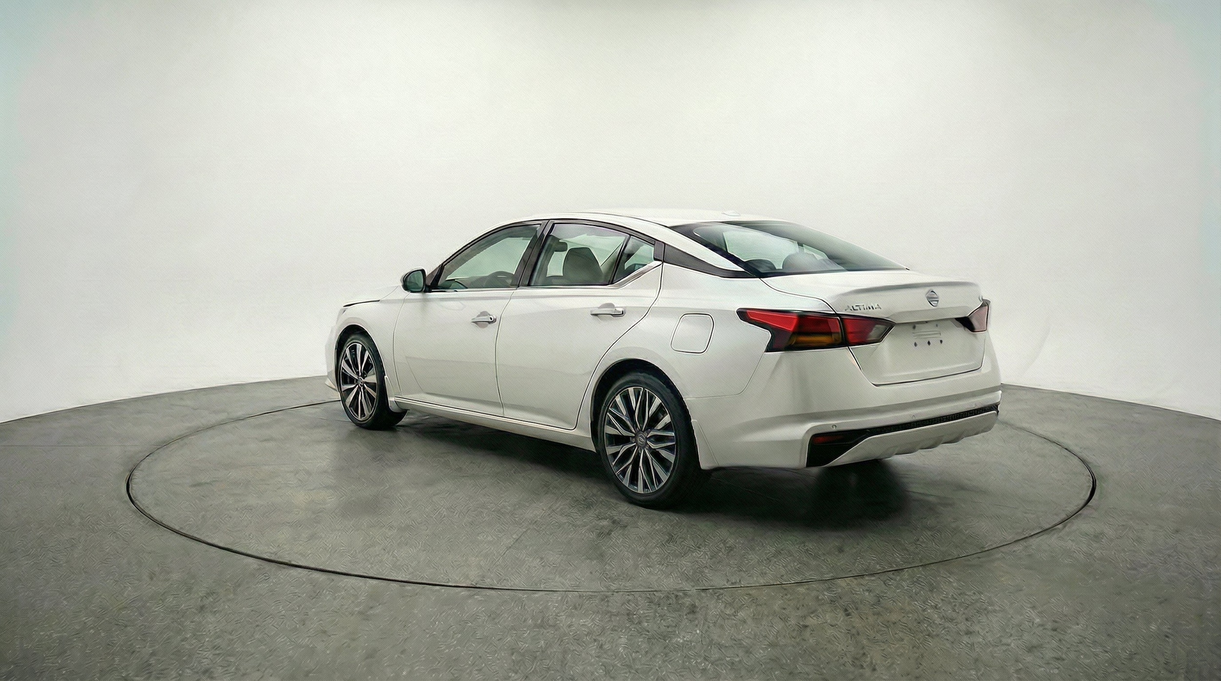 Thumbnail: 2025 Nissan Altima - 6
