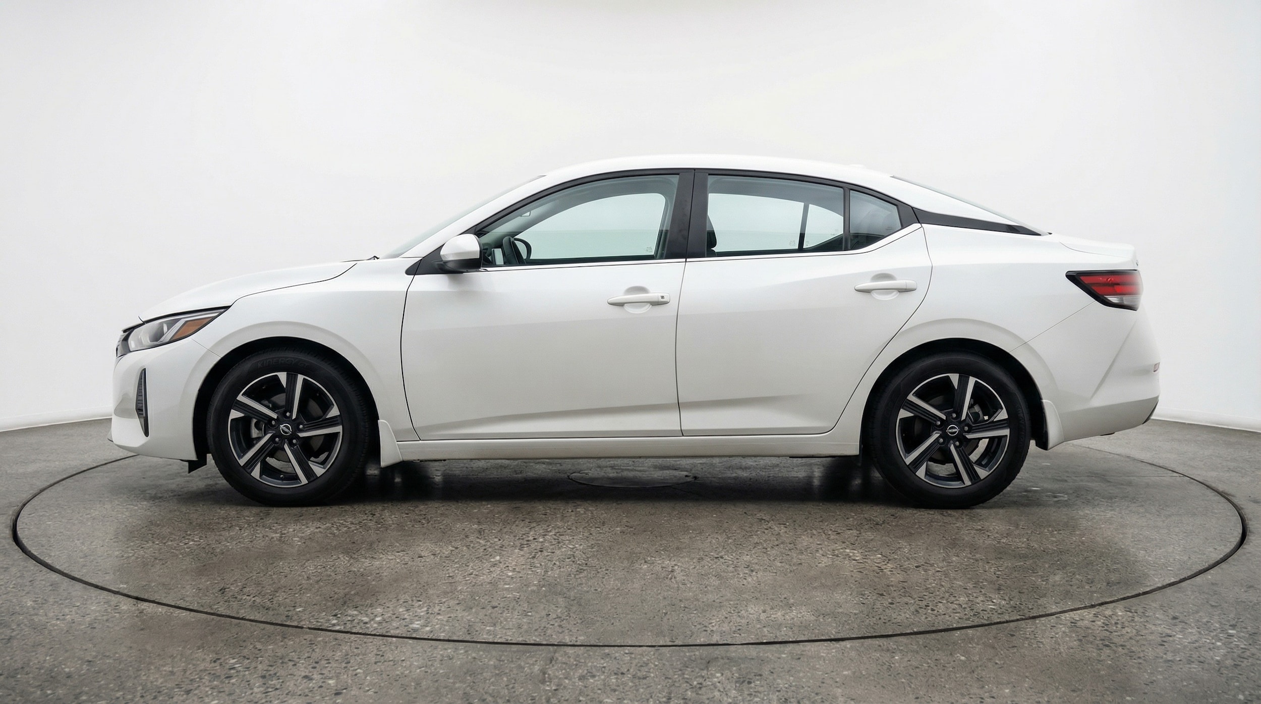 Thumbnail: 2025 Nissan Sentra - 4