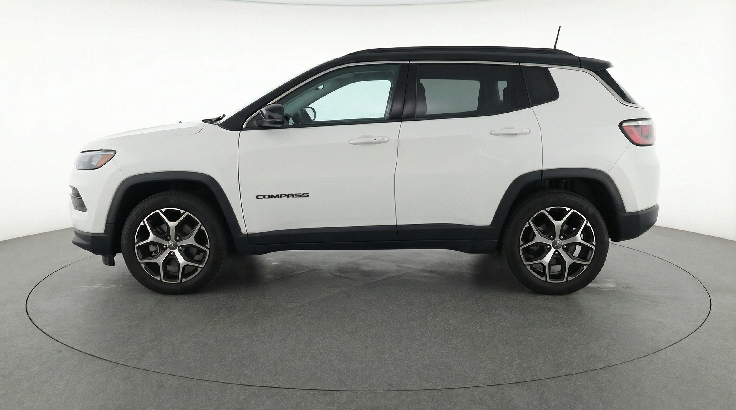 Thumbnail: 2025 Jeep Compass - 4