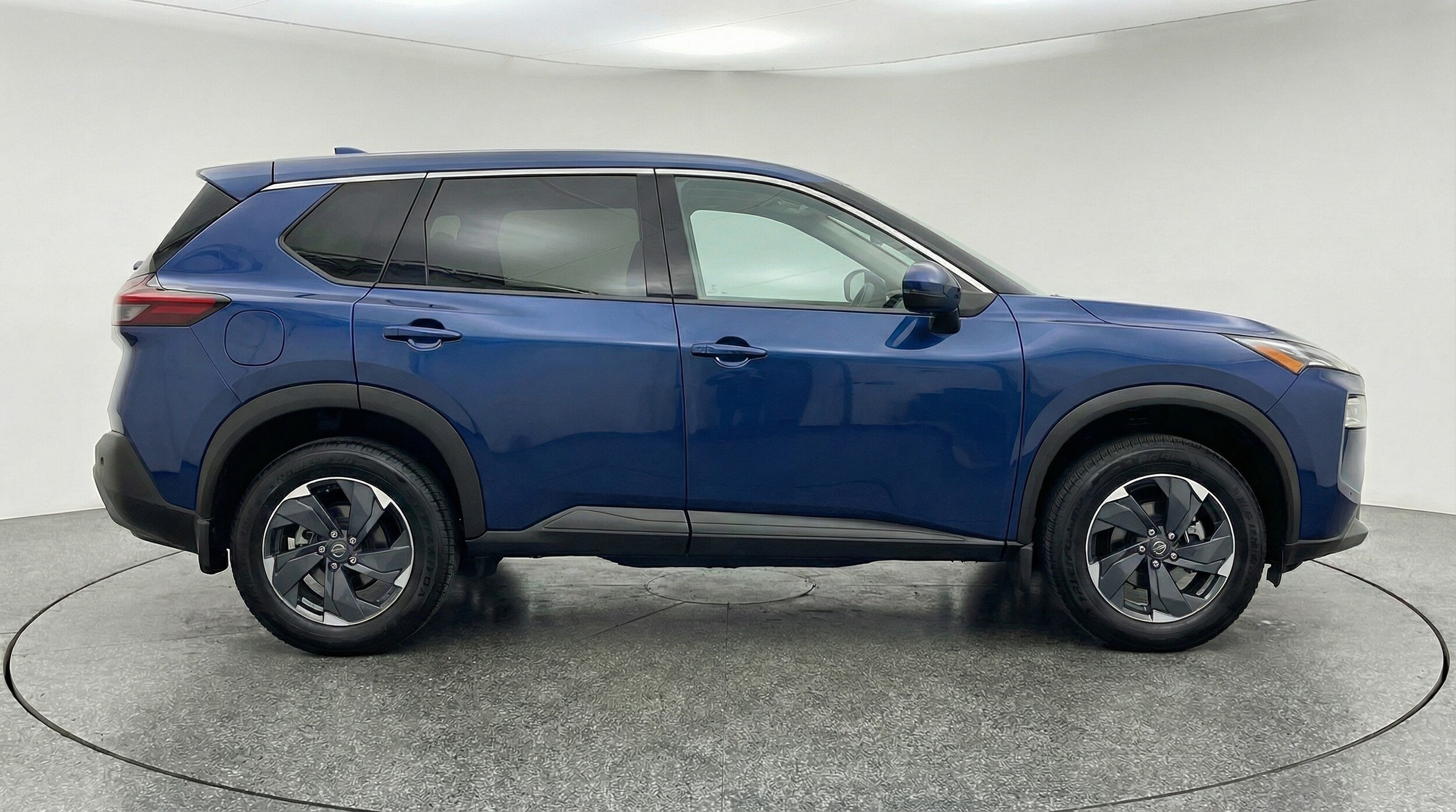 Thumbnail: 2025 Nissan Rogue - 8