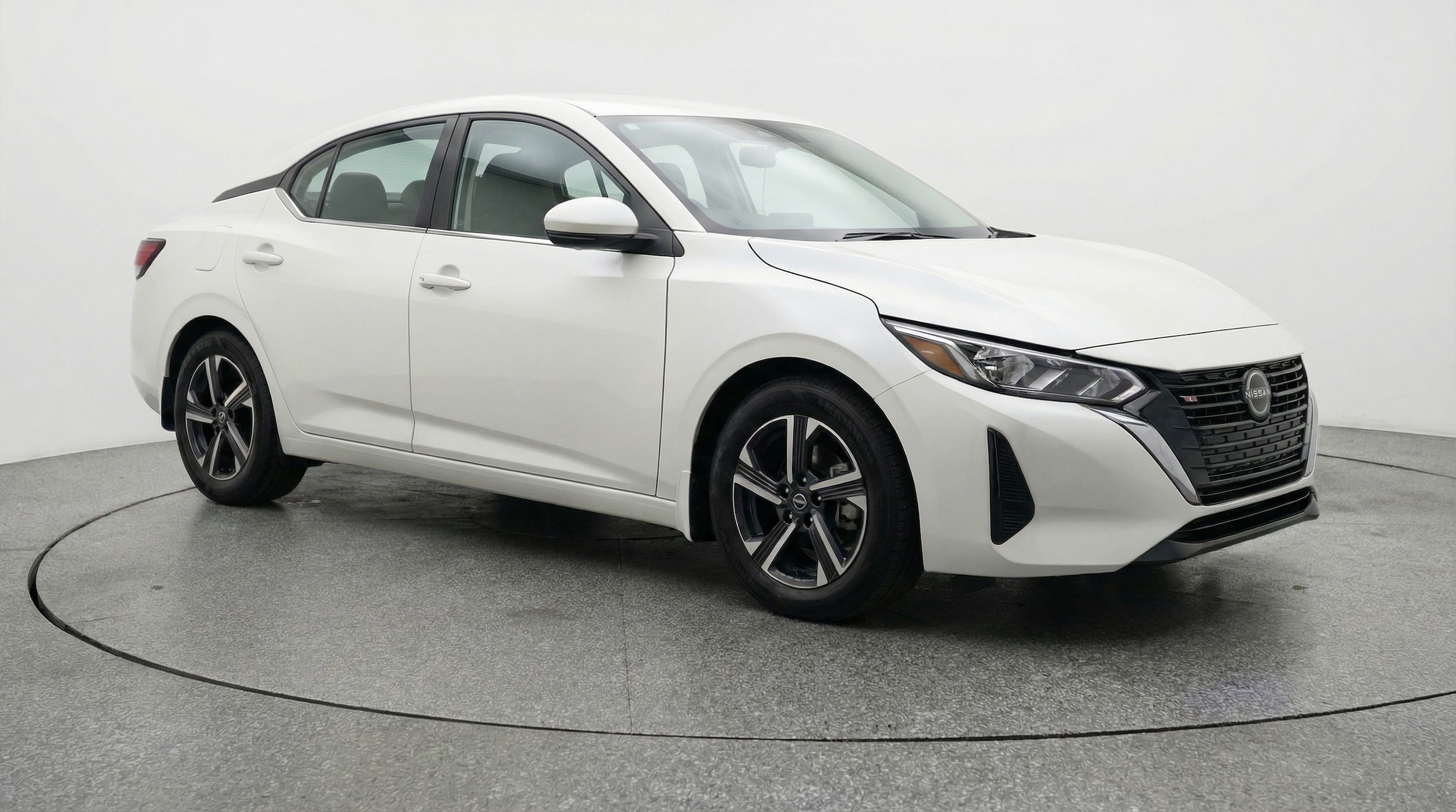 Thumbnail: 2025 Nissan Sentra - 1