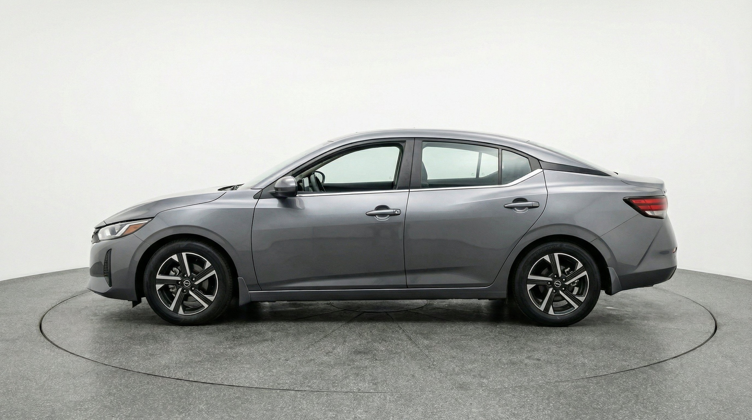 Thumbnail: 2025 Nissan Sentra - 5