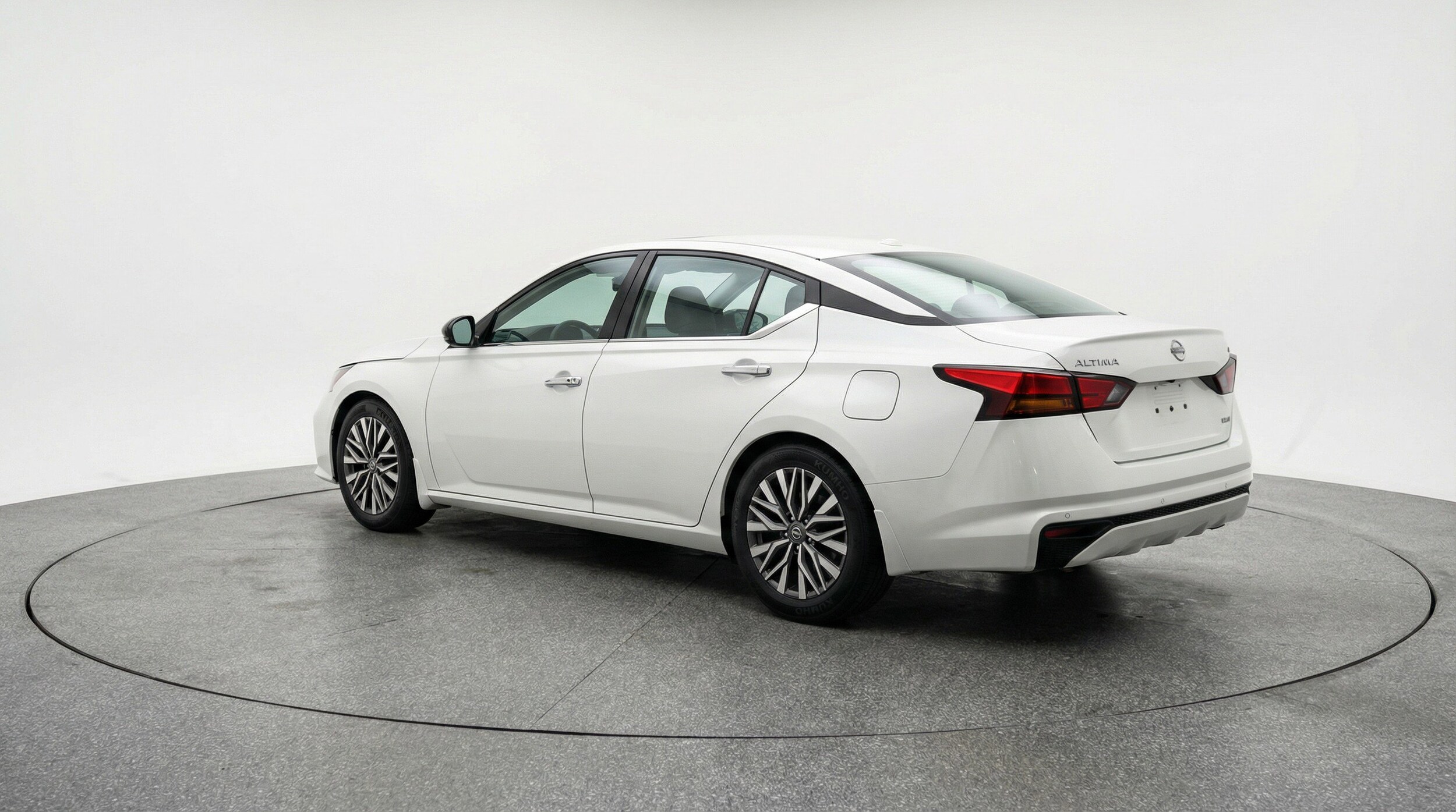 Thumbnail: 2025 Nissan Altima - 6