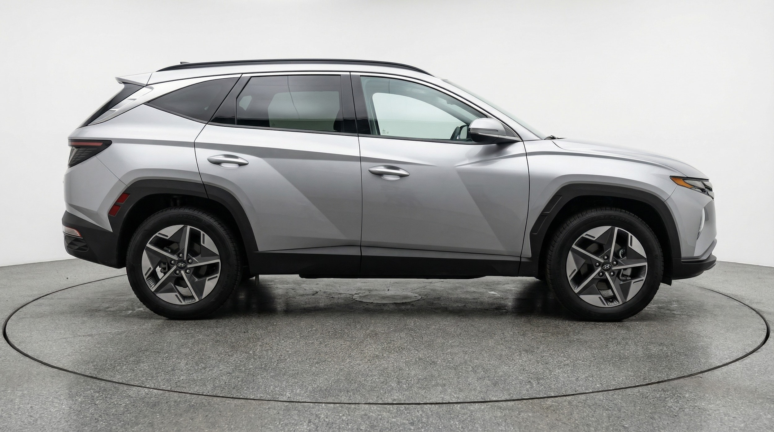 Thumbnail: 2025 Hyundai Tucson - 8