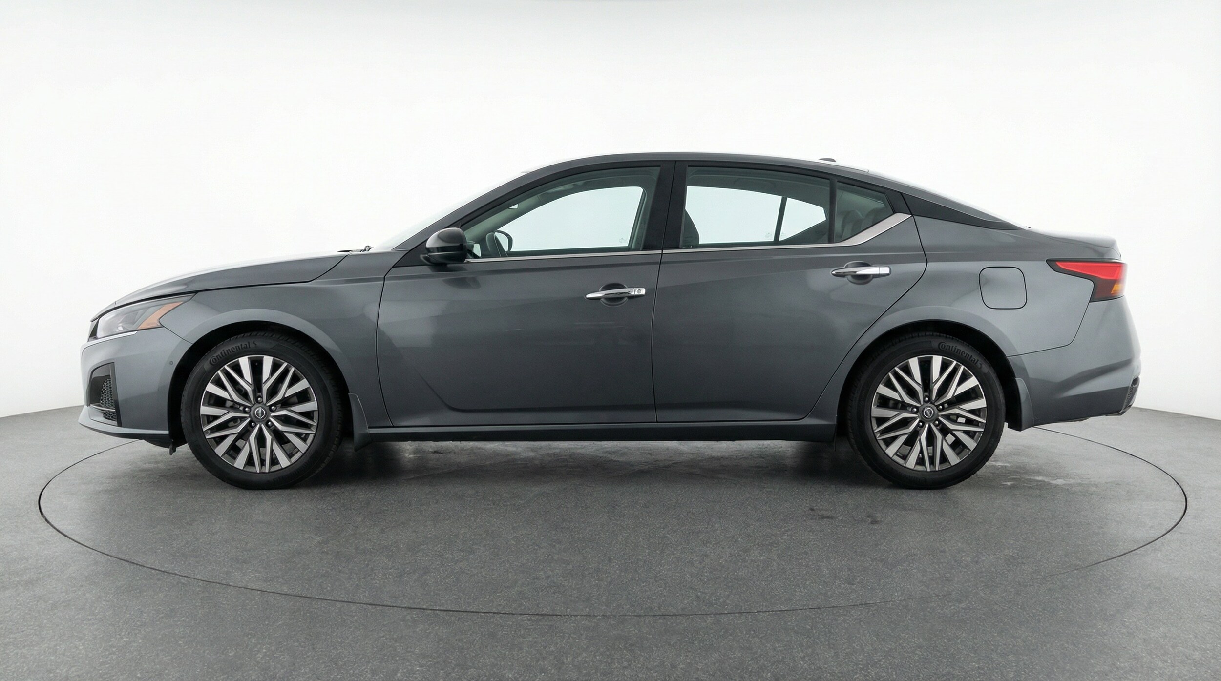 Thumbnail: 2025 Nissan Altima - 4