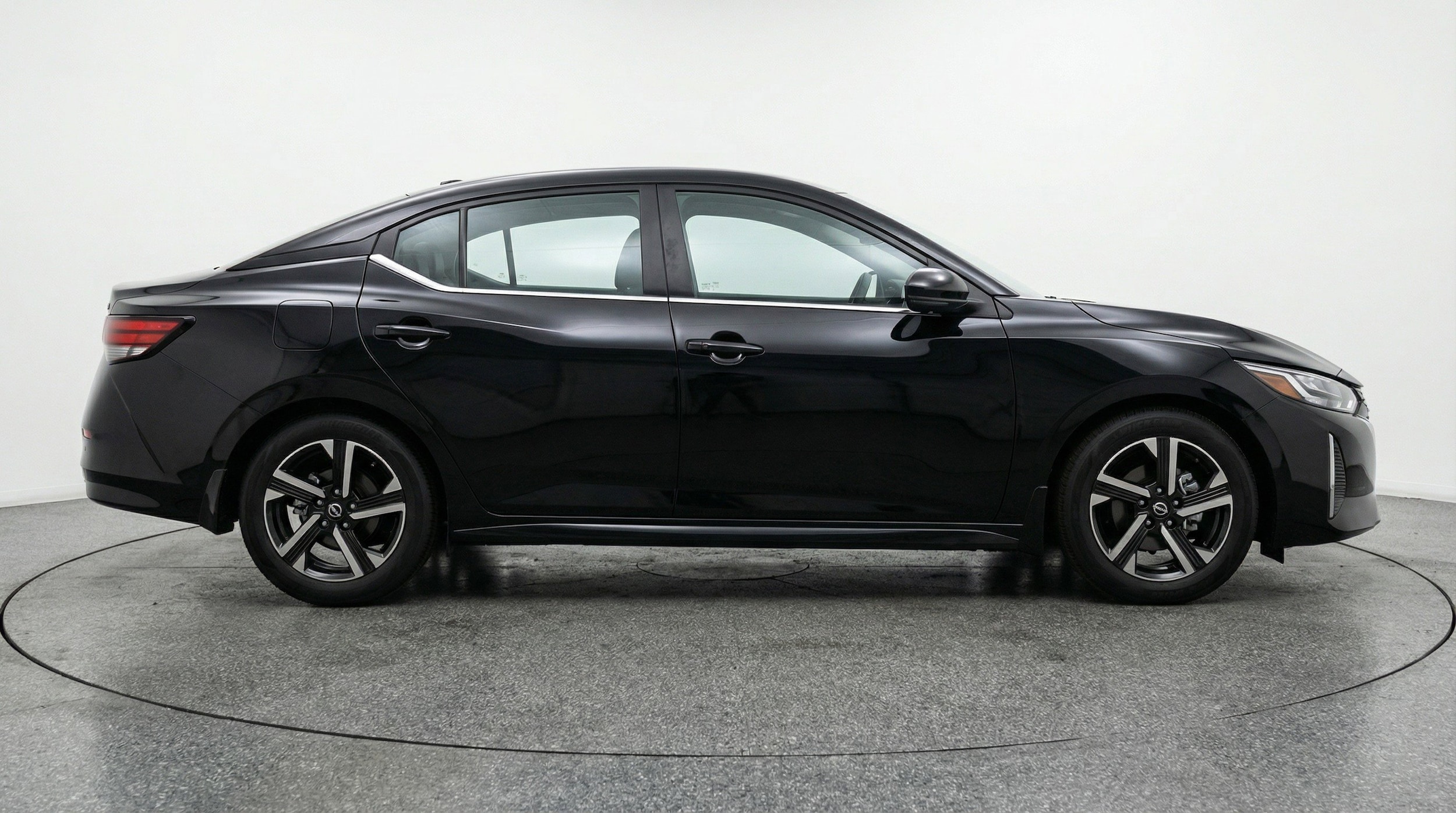 Thumbnail: 2025 Nissan Sentra - 11