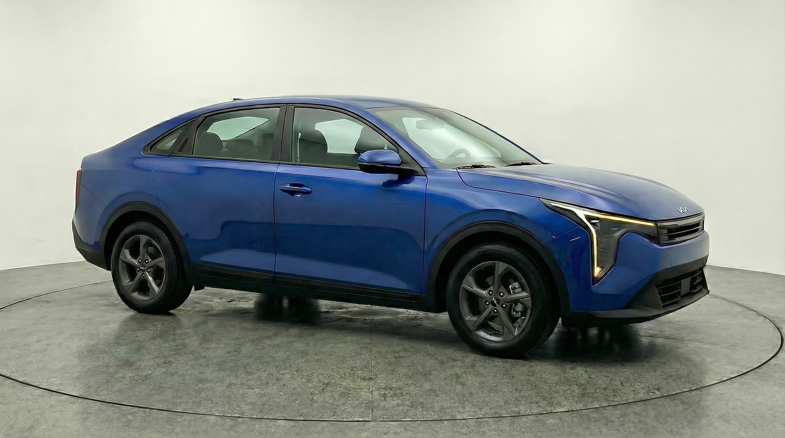 Thumbnail: 2025 Kia K4 - 1