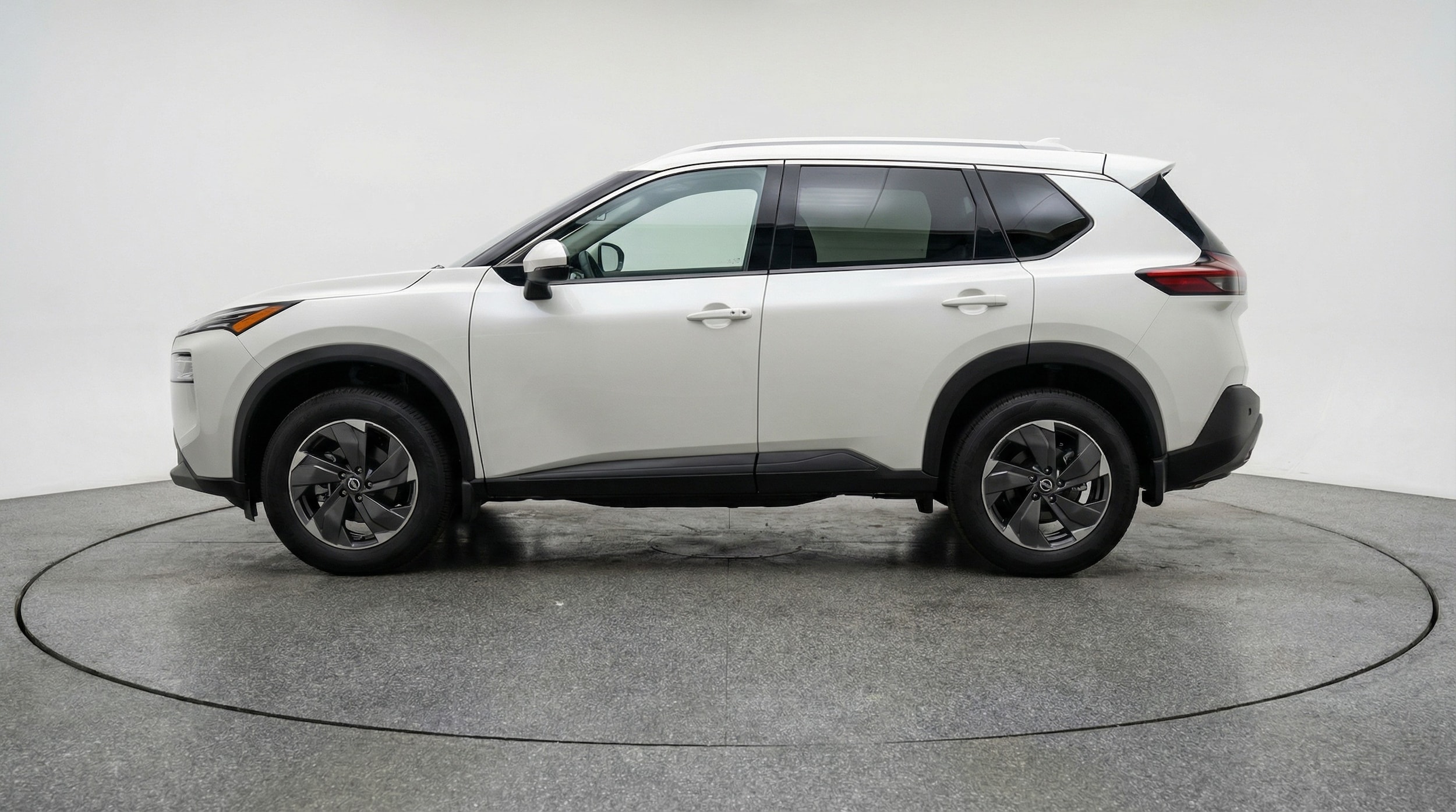 Thumbnail: 2025 Nissan Rogue - 4