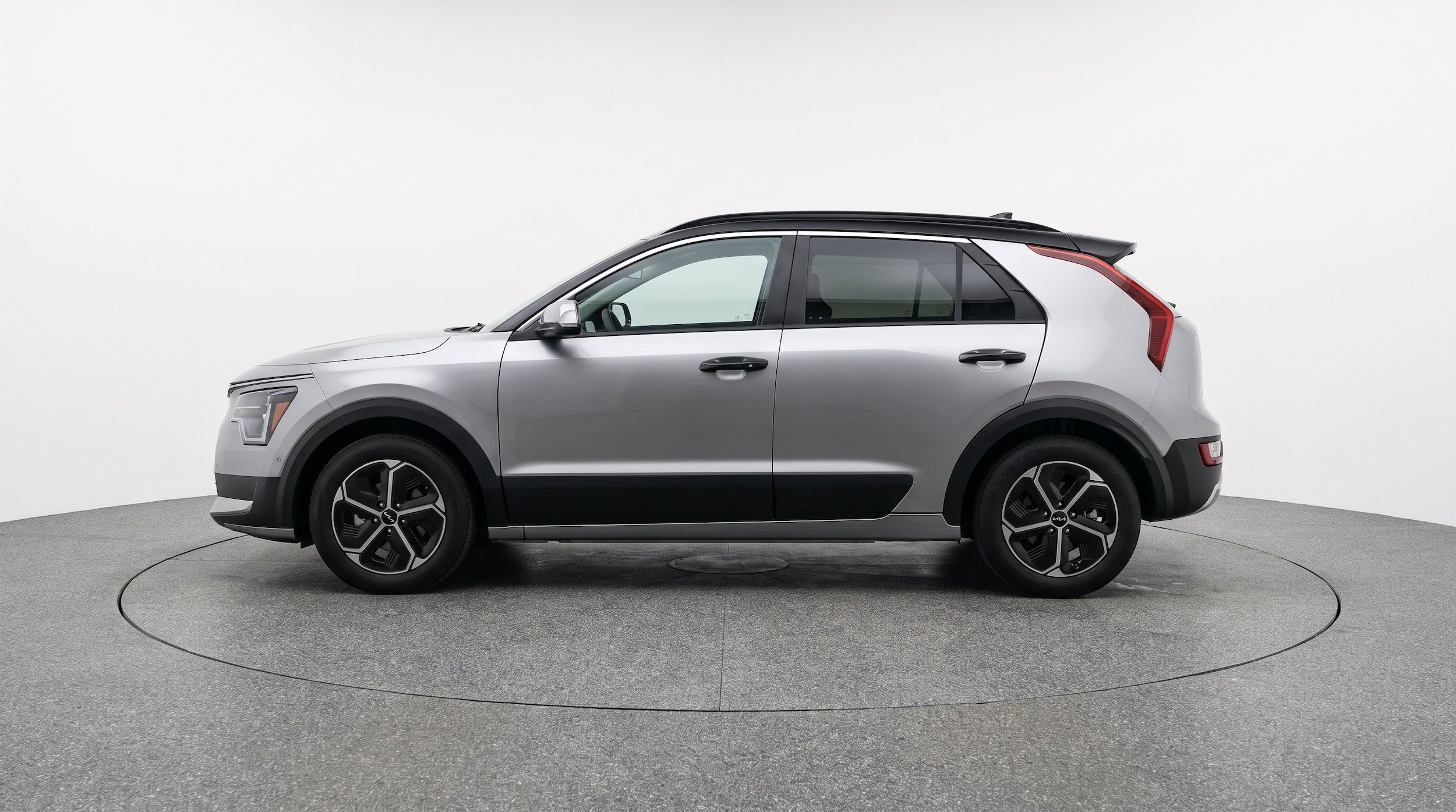 Thumbnail: 2026 Kia Niro - 5