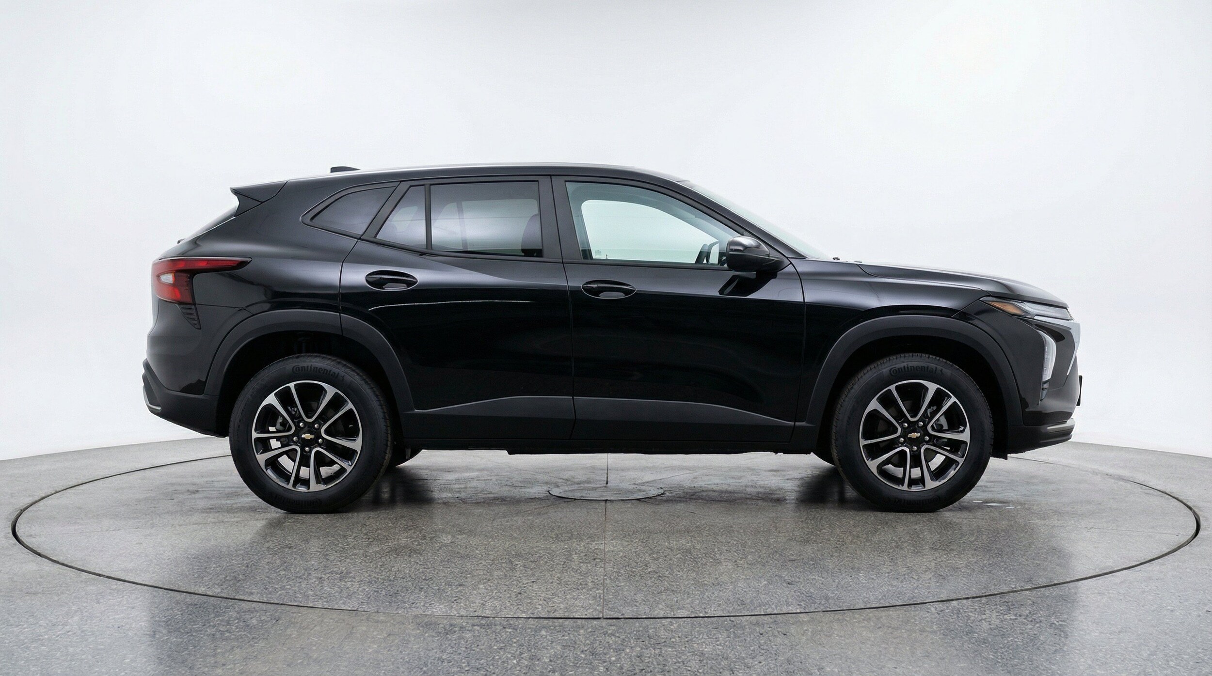 Thumbnail: 2025 Chevrolet TrailBlazer - 11