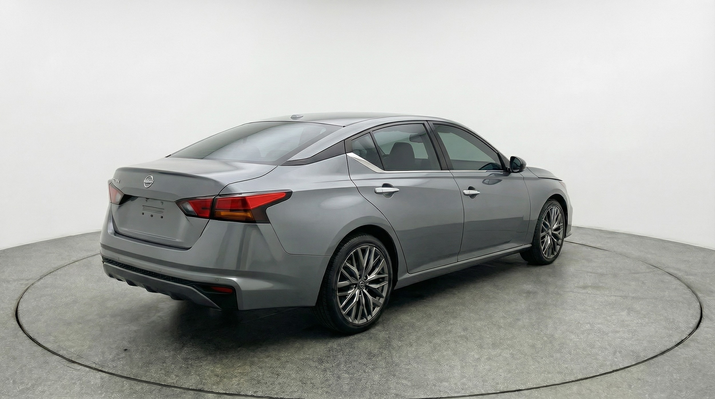 Thumbnail: 2025 Nissan Altima - 7