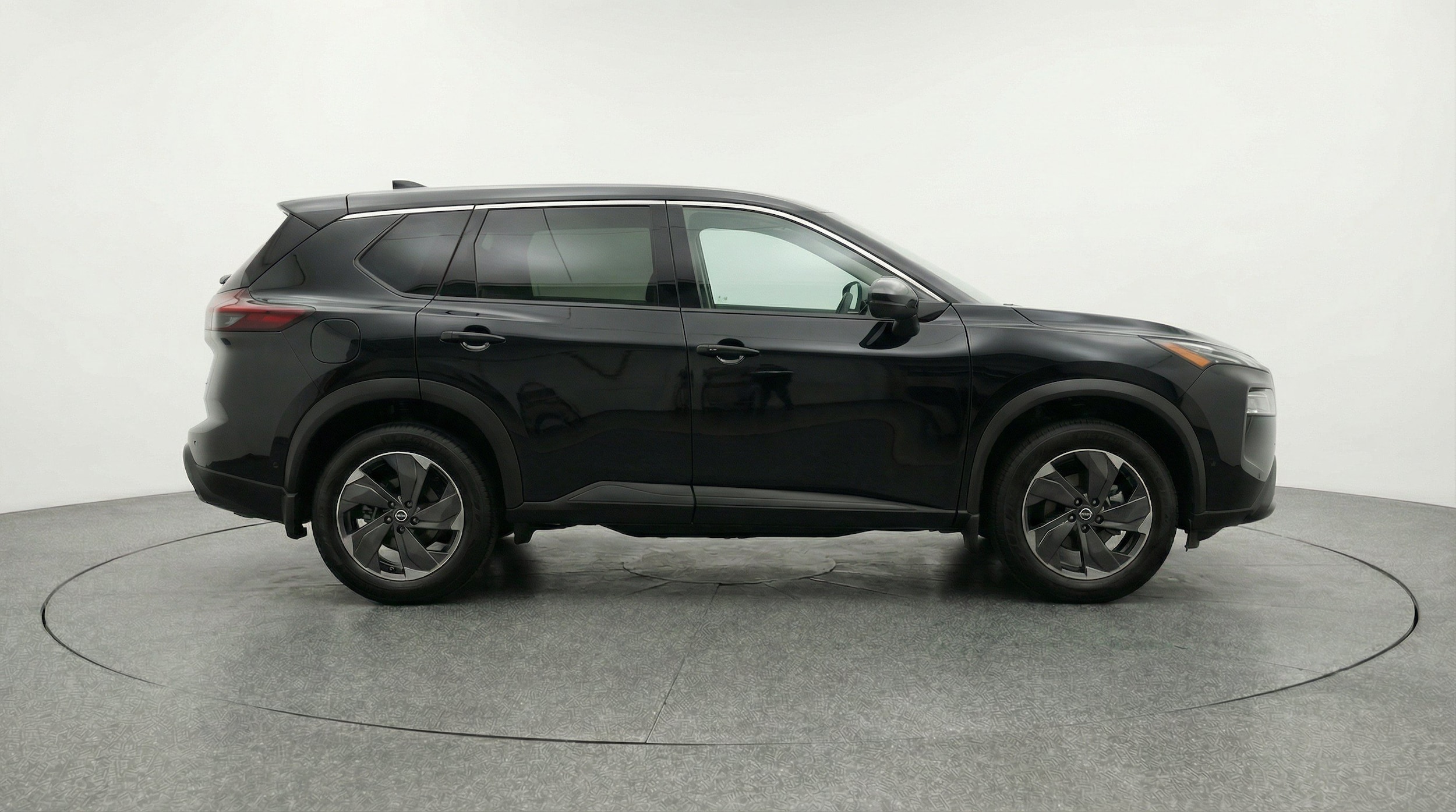 Thumbnail: 2025 Nissan Rogue - 11