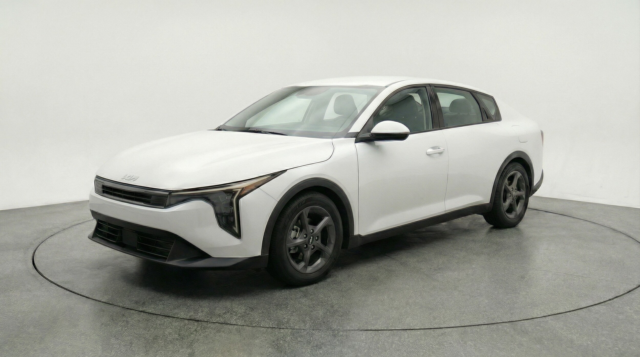 Thumbnail: 2025 Kia K4 - 3