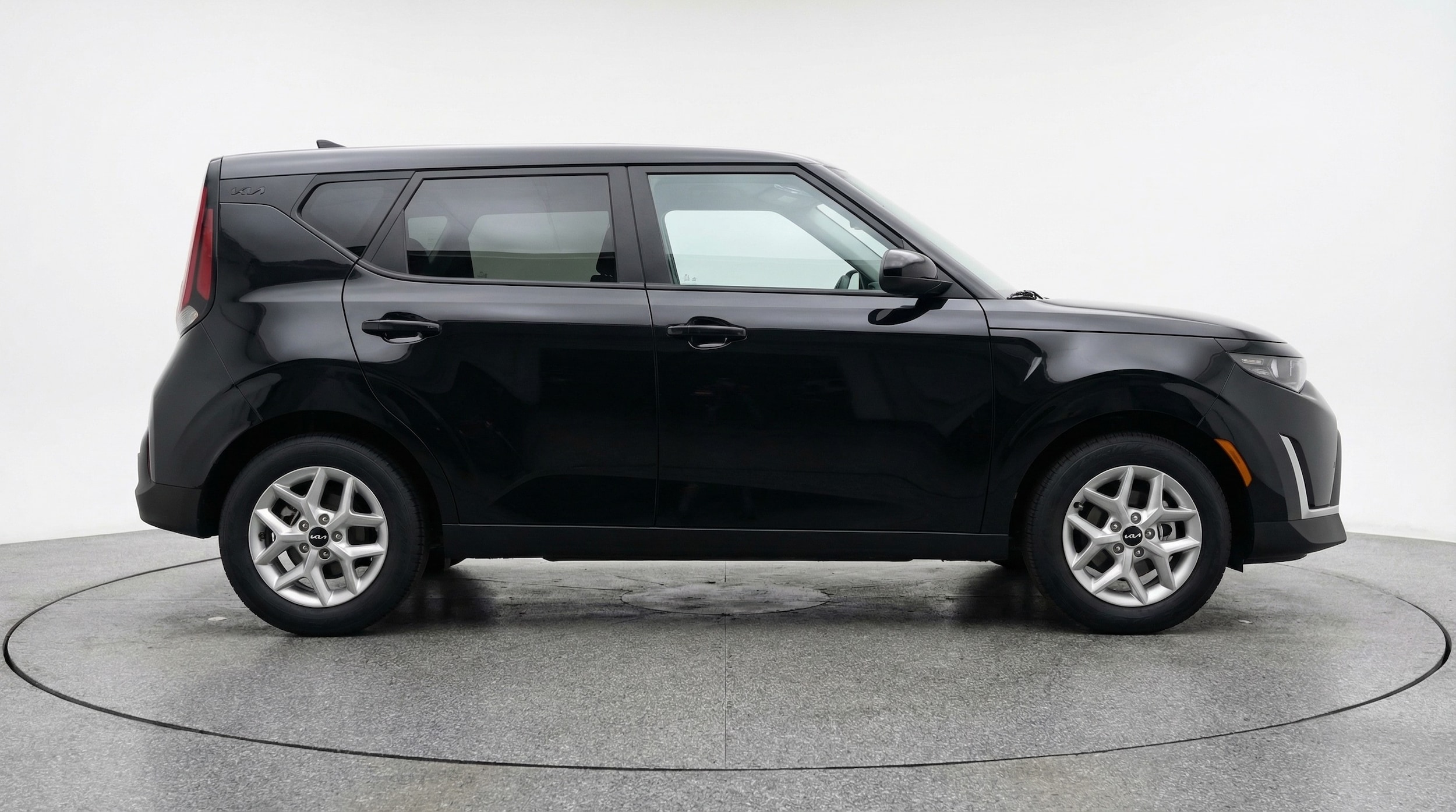 Thumbnail: 2025 Kia Soul - 8