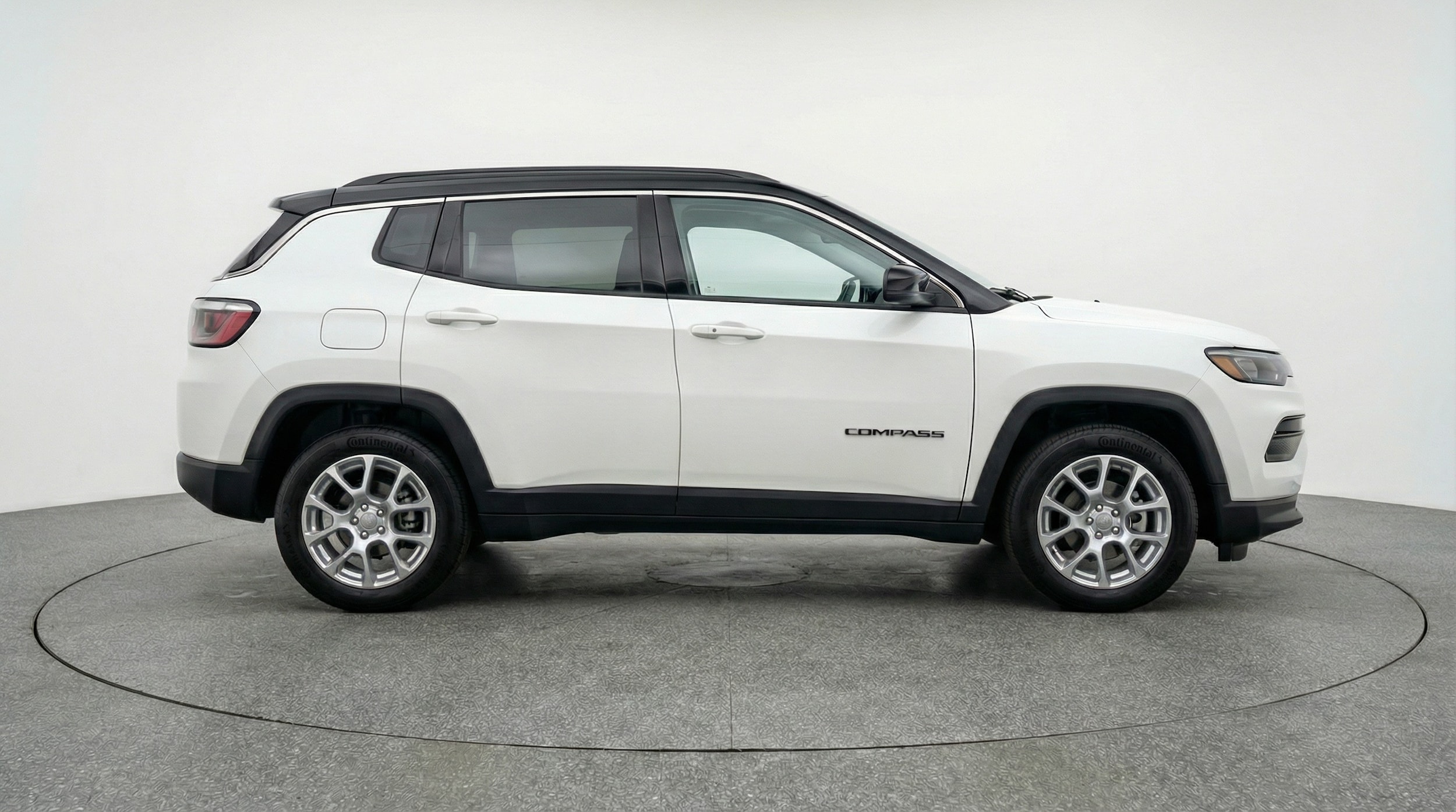 Thumbnail: 2025 Jeep Compass - 8