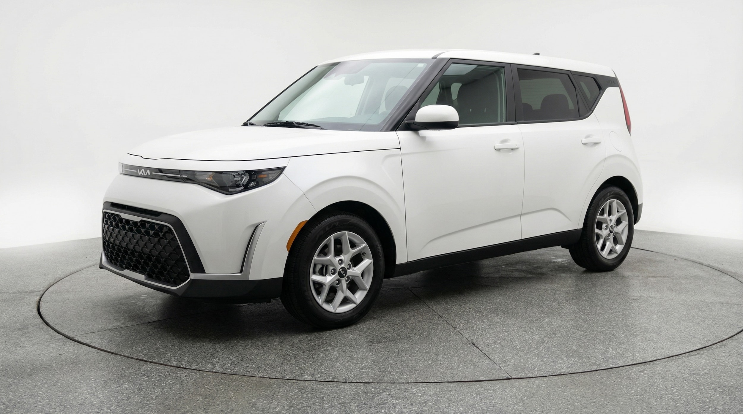 Thumbnail: 2025 Kia Soul - 3