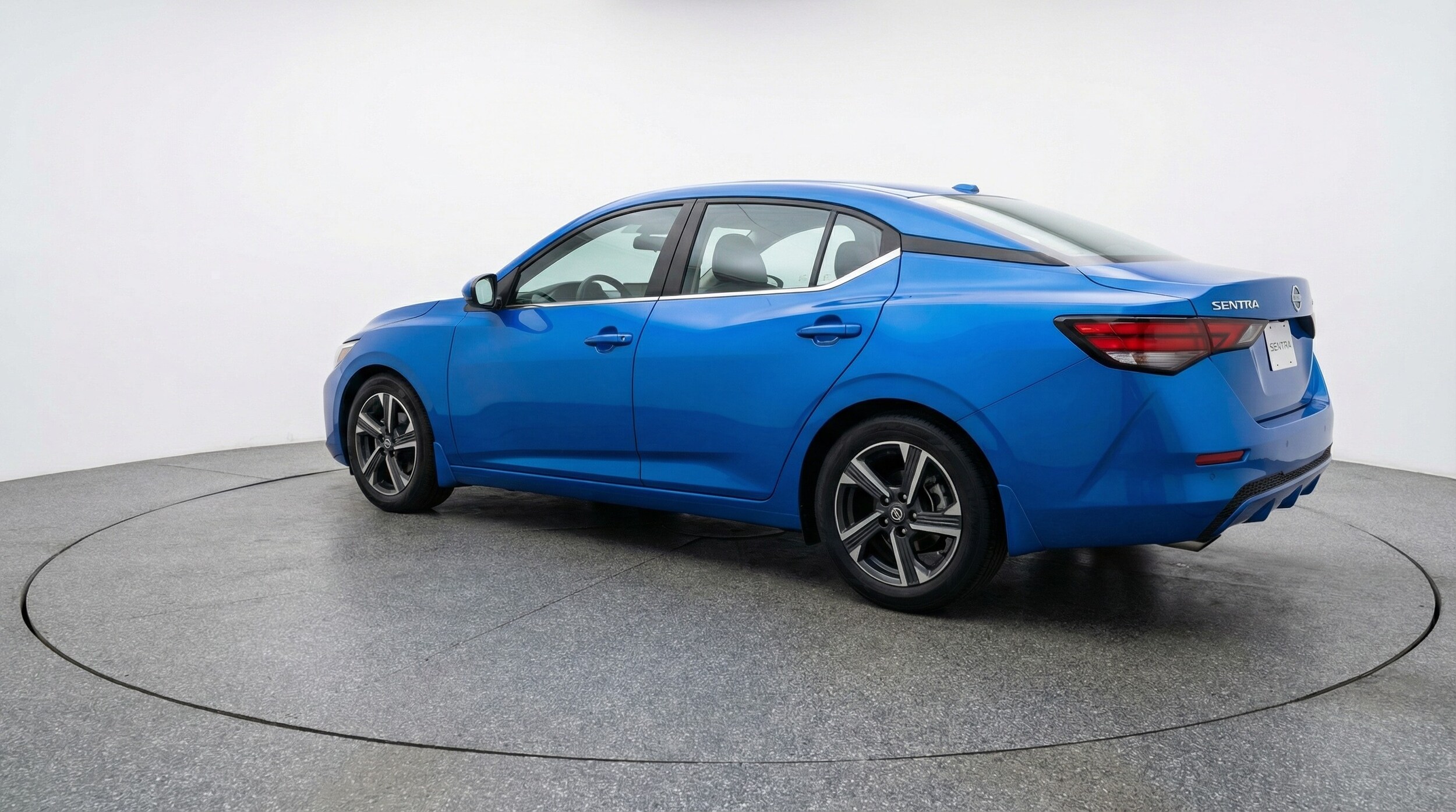 Thumbnail: 2025 Nissan Sentra - 5