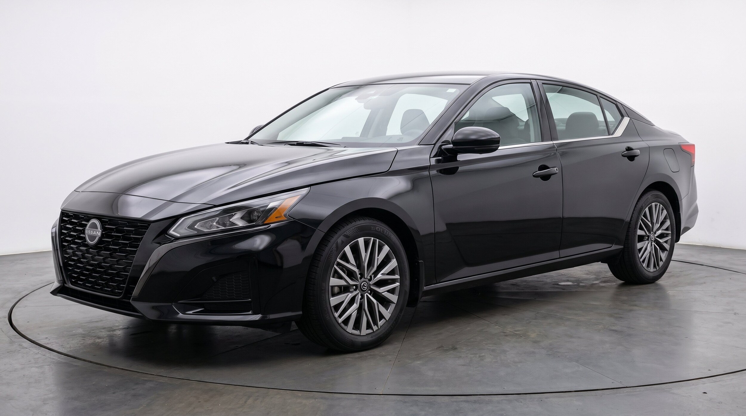 Thumbnail: 2026 Nissan Altima - 3
