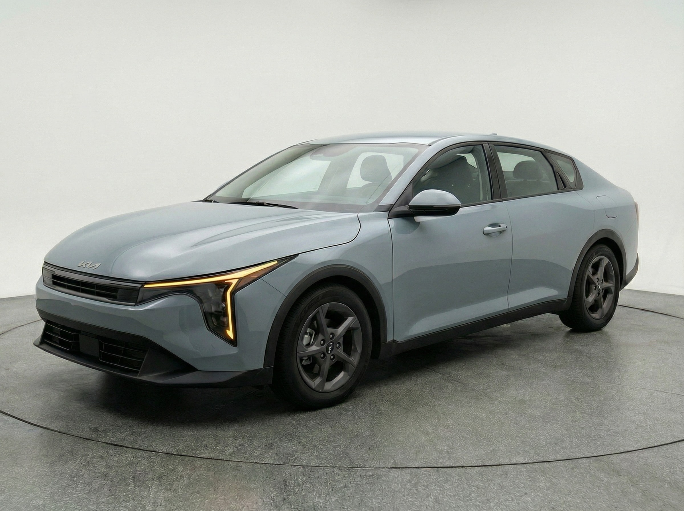 Thumbnail: 2025 Kia K4 - 3