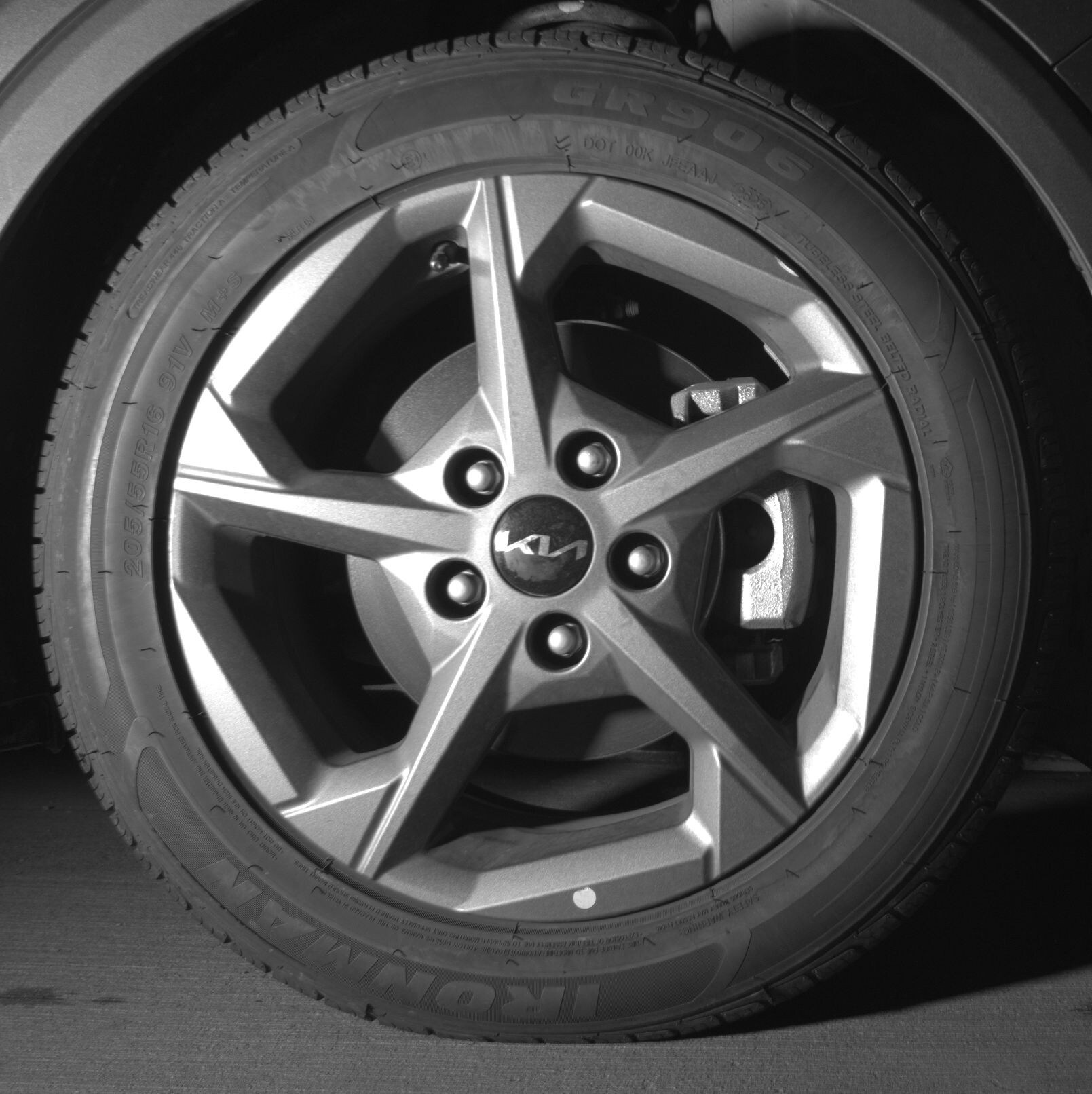 Thumbnail: 2025 Kia K4 - 10