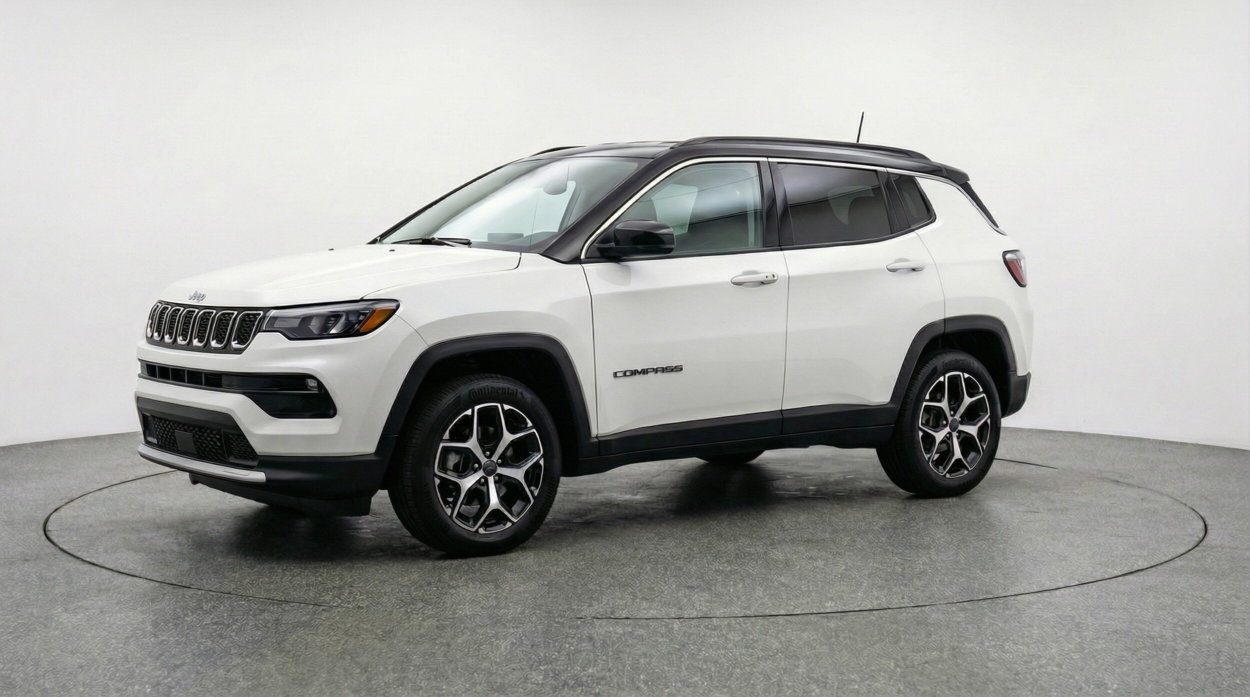 Thumbnail: 2025 Jeep Compass - 3