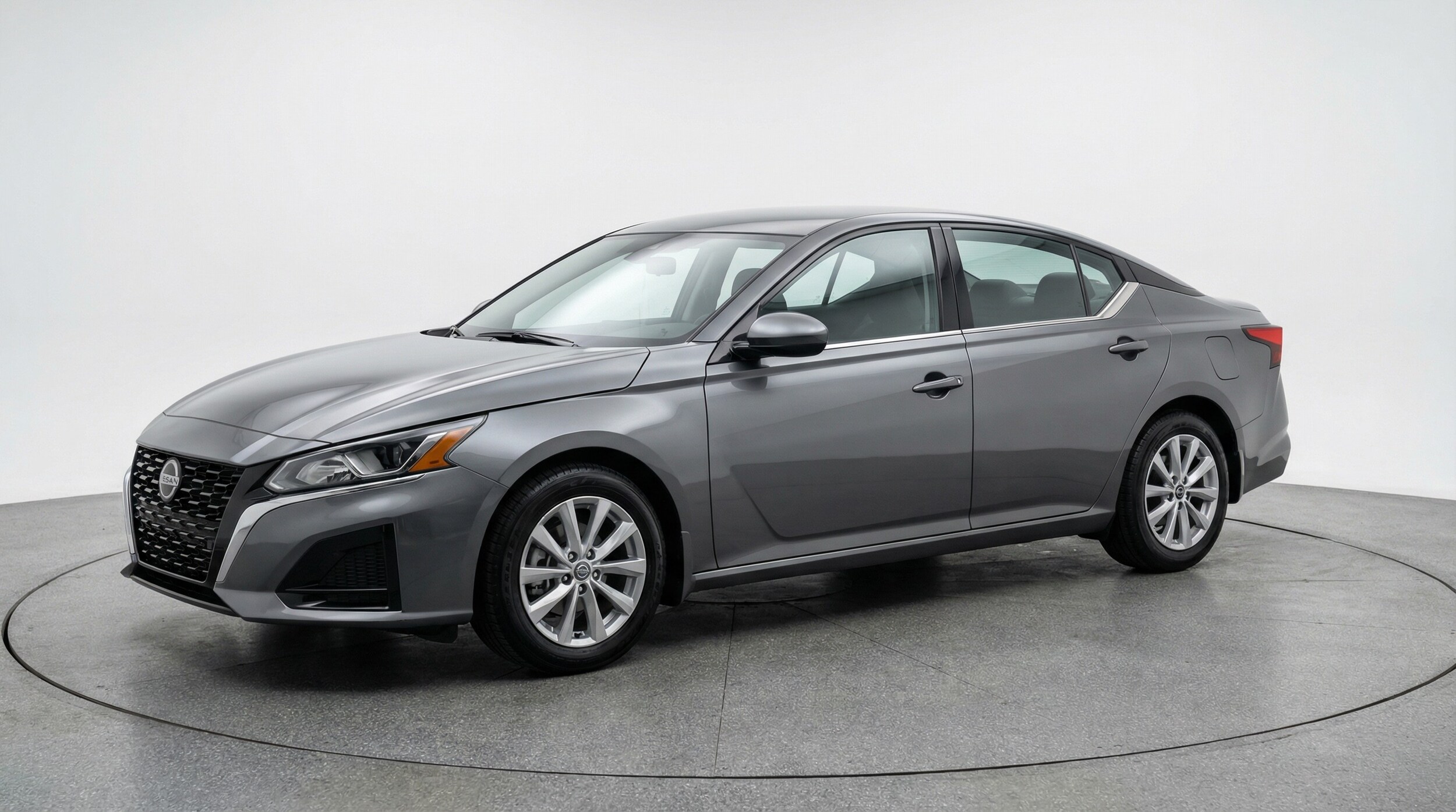 Thumbnail: 2025 Nissan Altima - 3