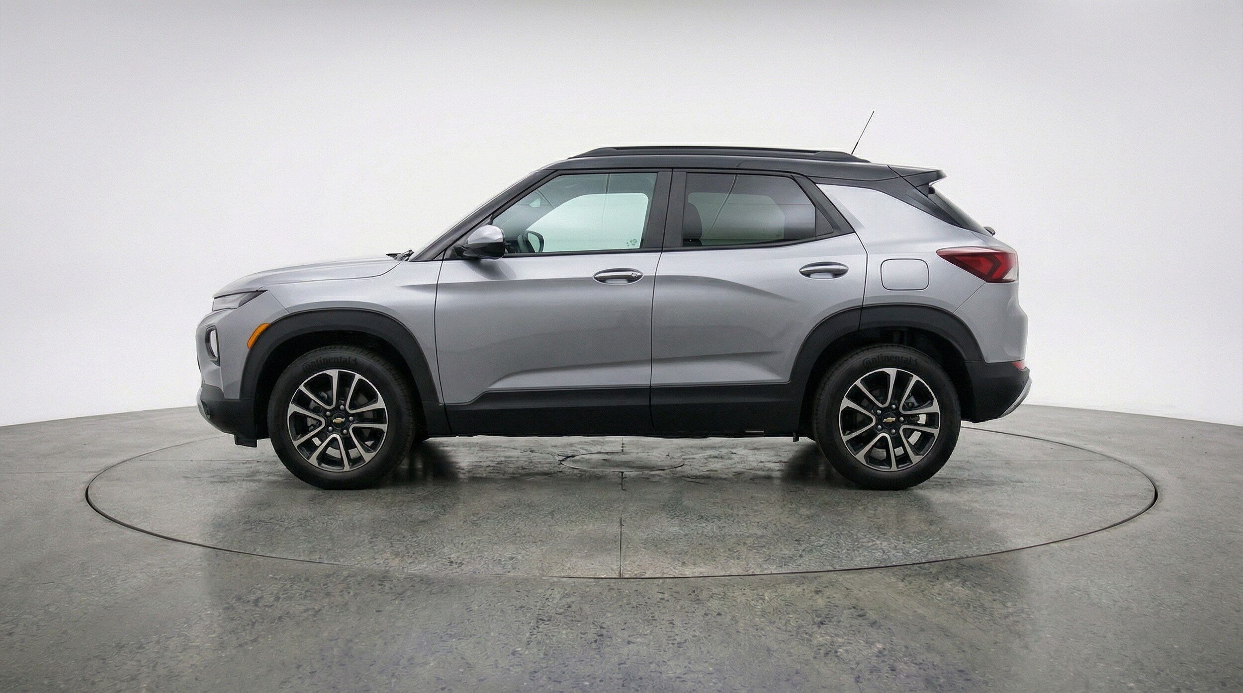 Thumbnail: 2025 Chevrolet TrailBlazer - 4