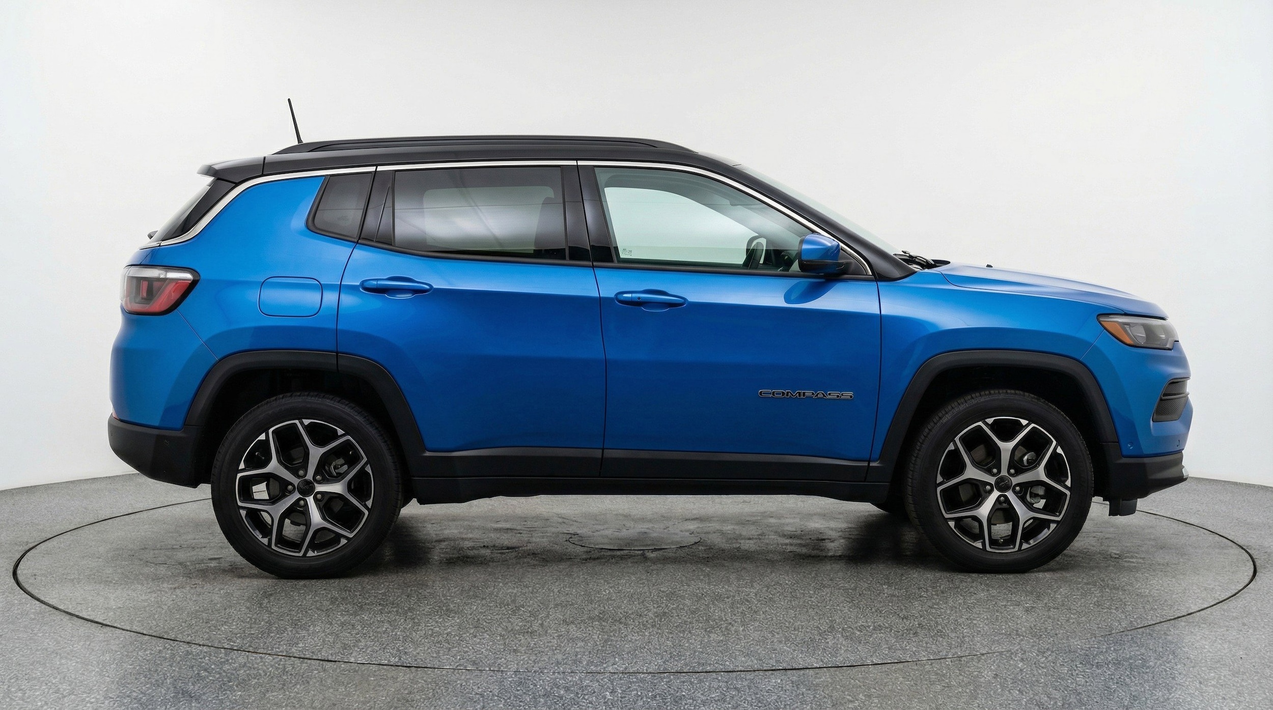 Thumbnail: 2025 Jeep Compass - 11