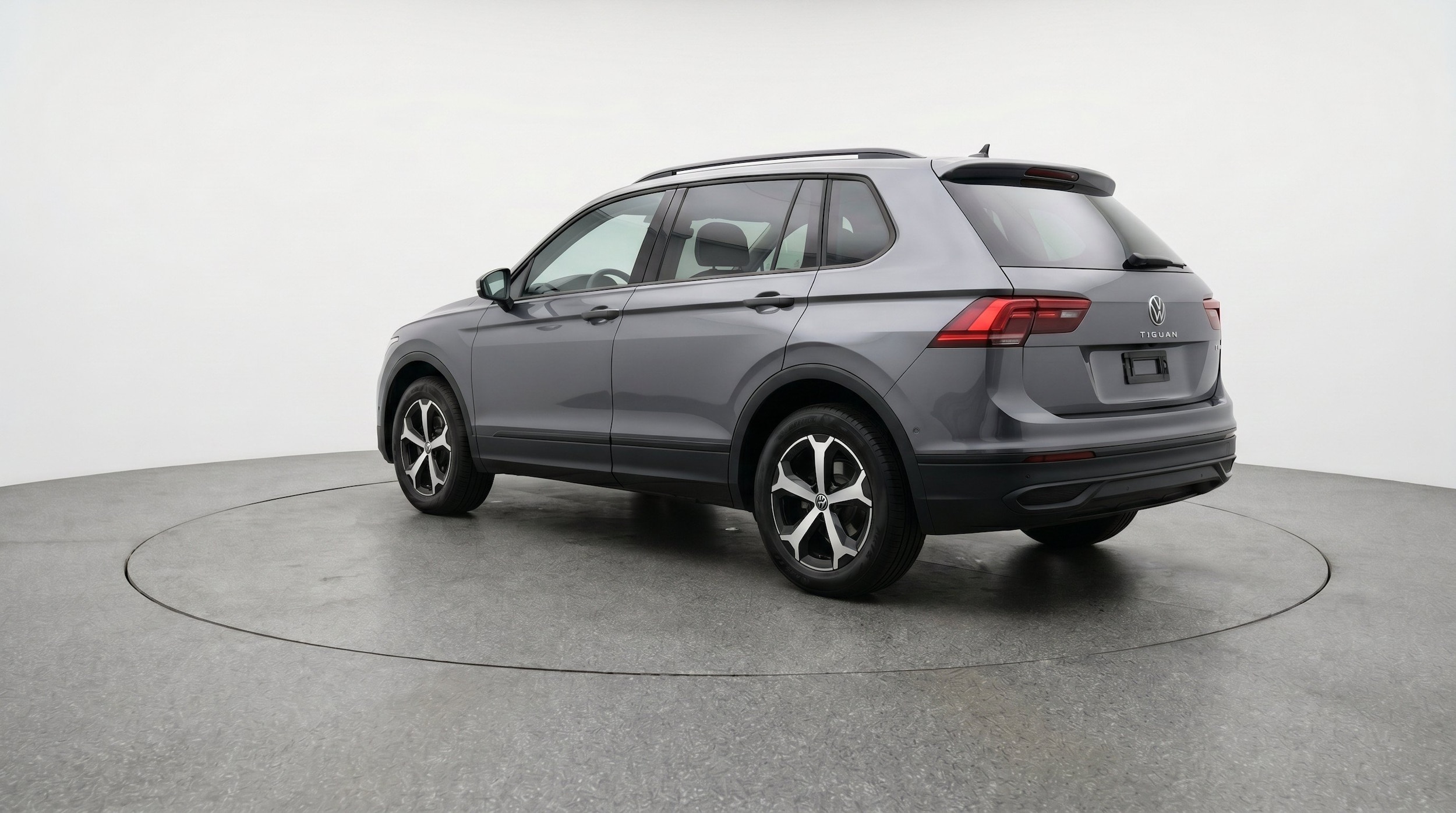 Thumbnail: 2026 Volkswagen Tiguan - 6