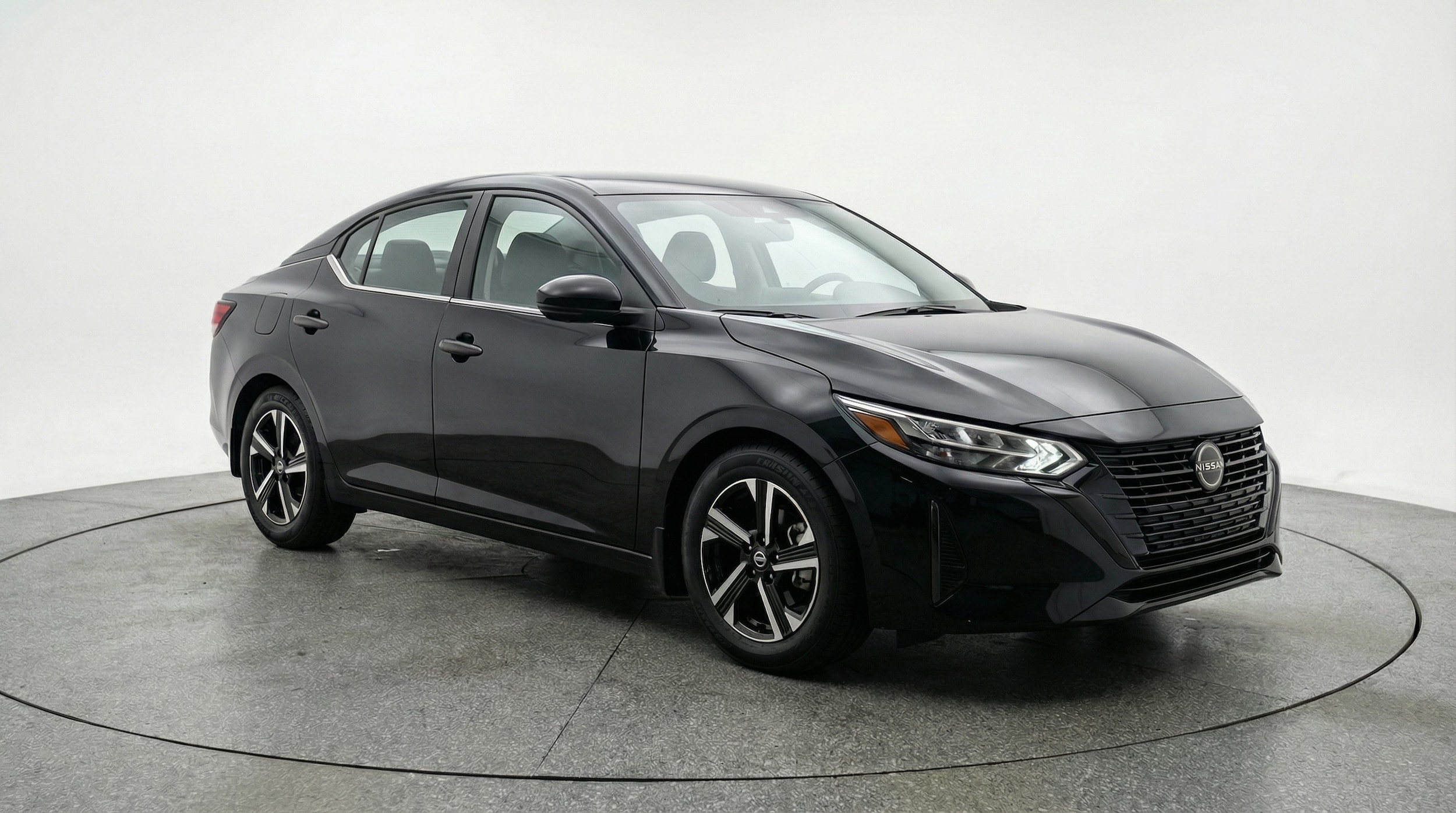 Thumbnail: 2025 Nissan Sentra - 1