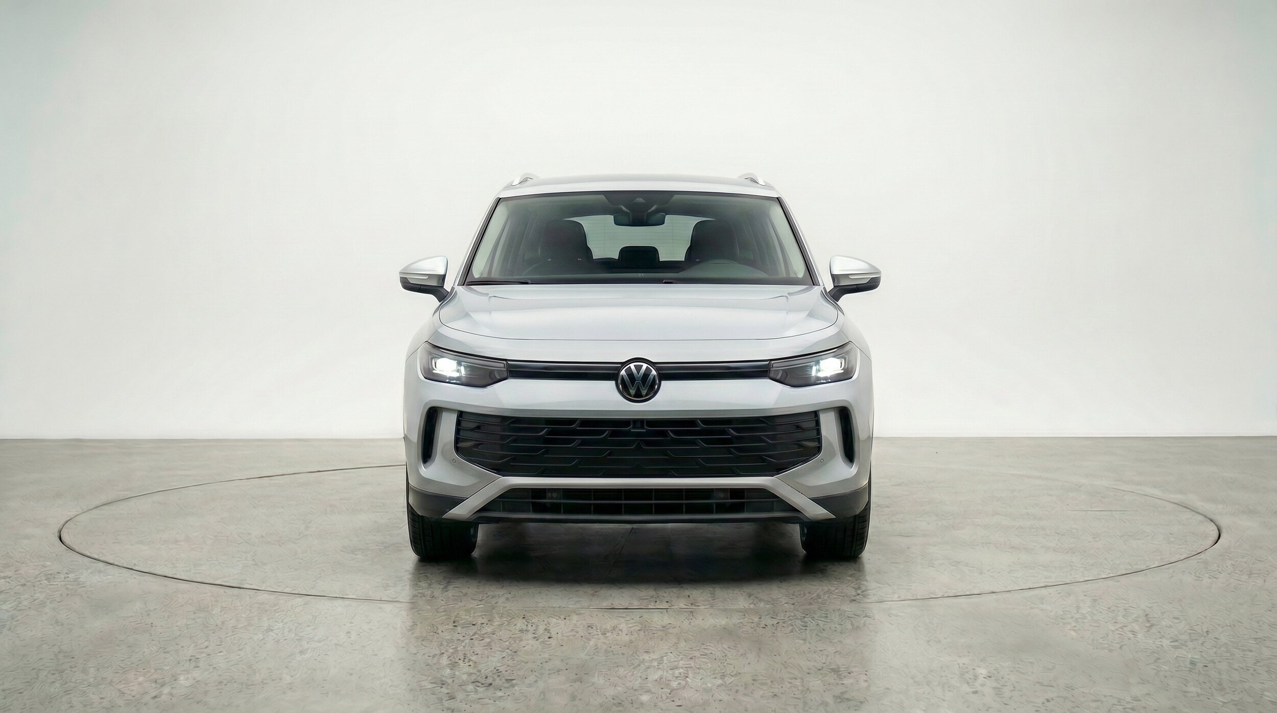 Thumbnail: 2026 Volkswagen Tiguan - 2