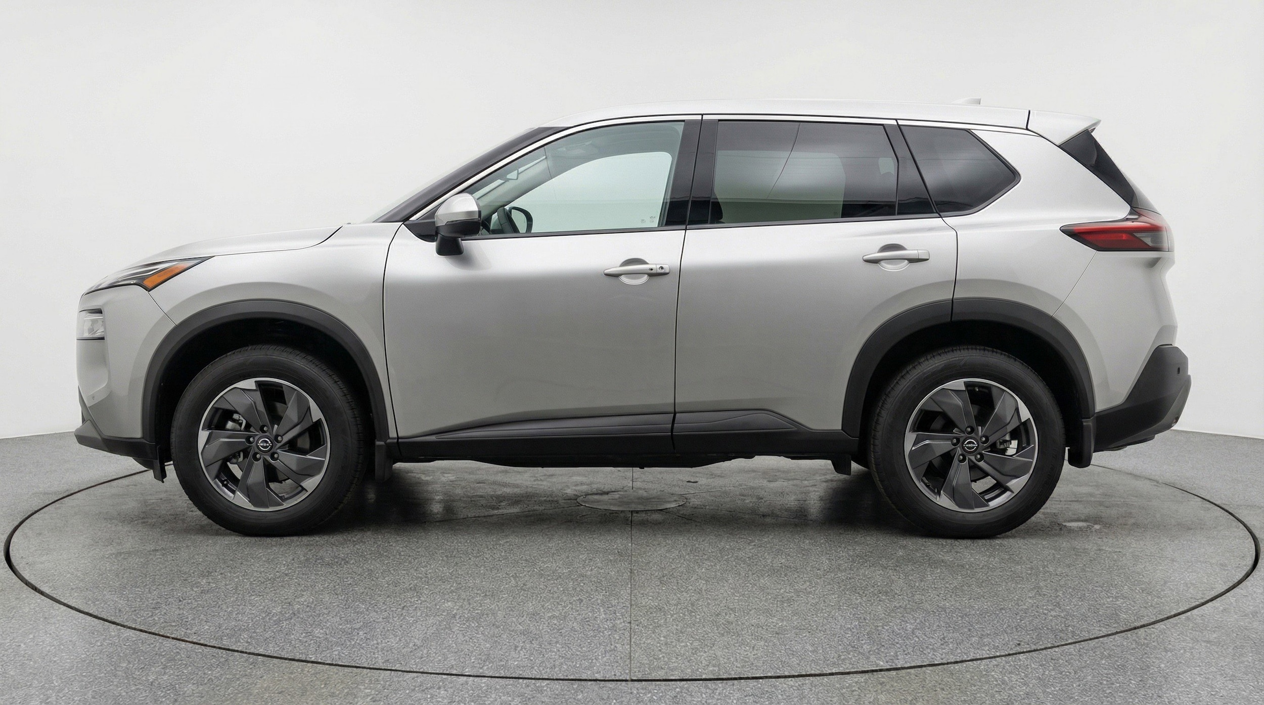 Thumbnail: 2025 Nissan Rogue - 5