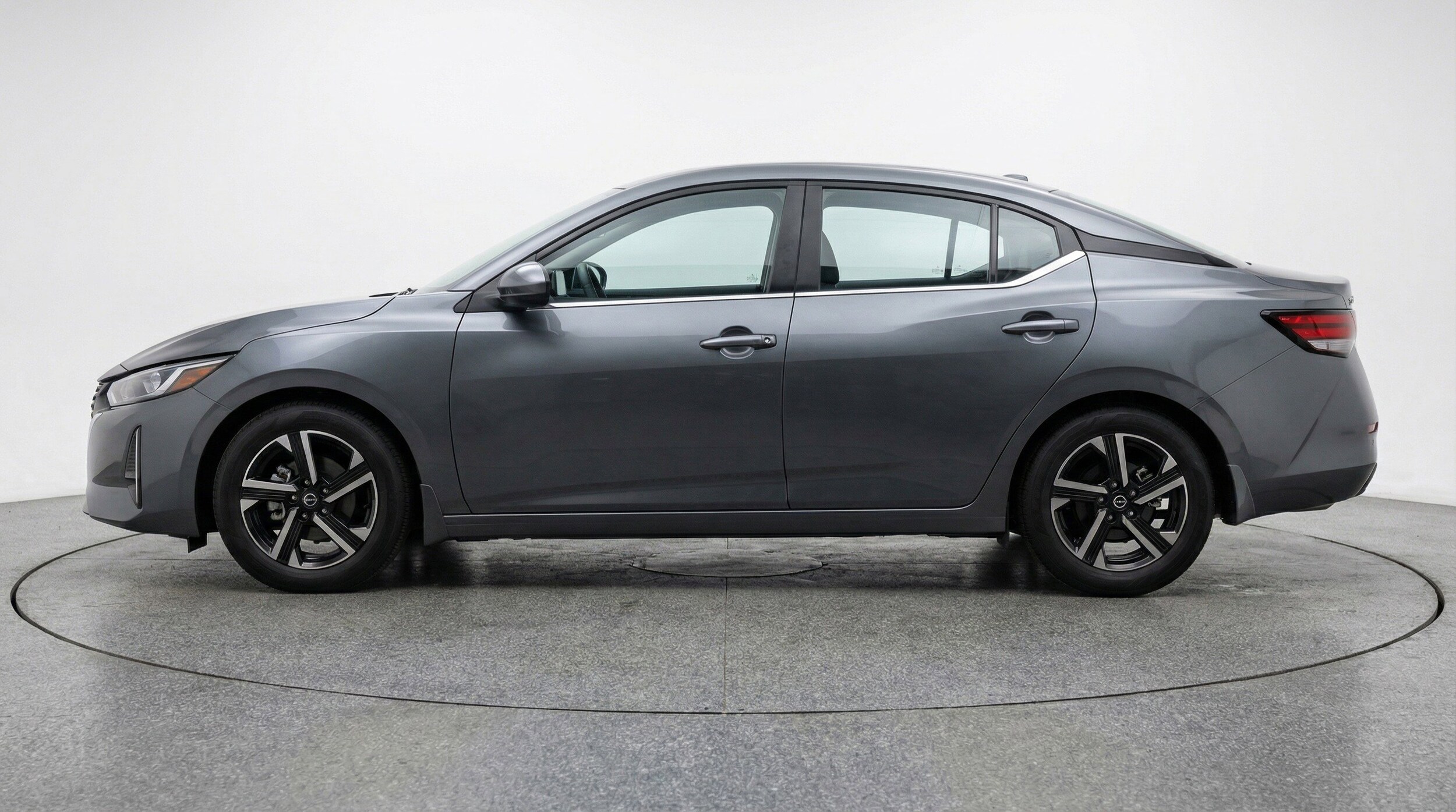 Thumbnail: 2025 Nissan Sentra - 5