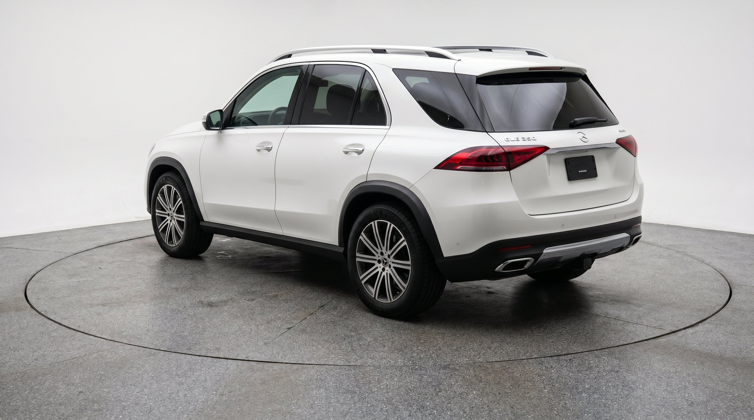 Thumbnail: 2026 Mercedes-Benz GLE - 6