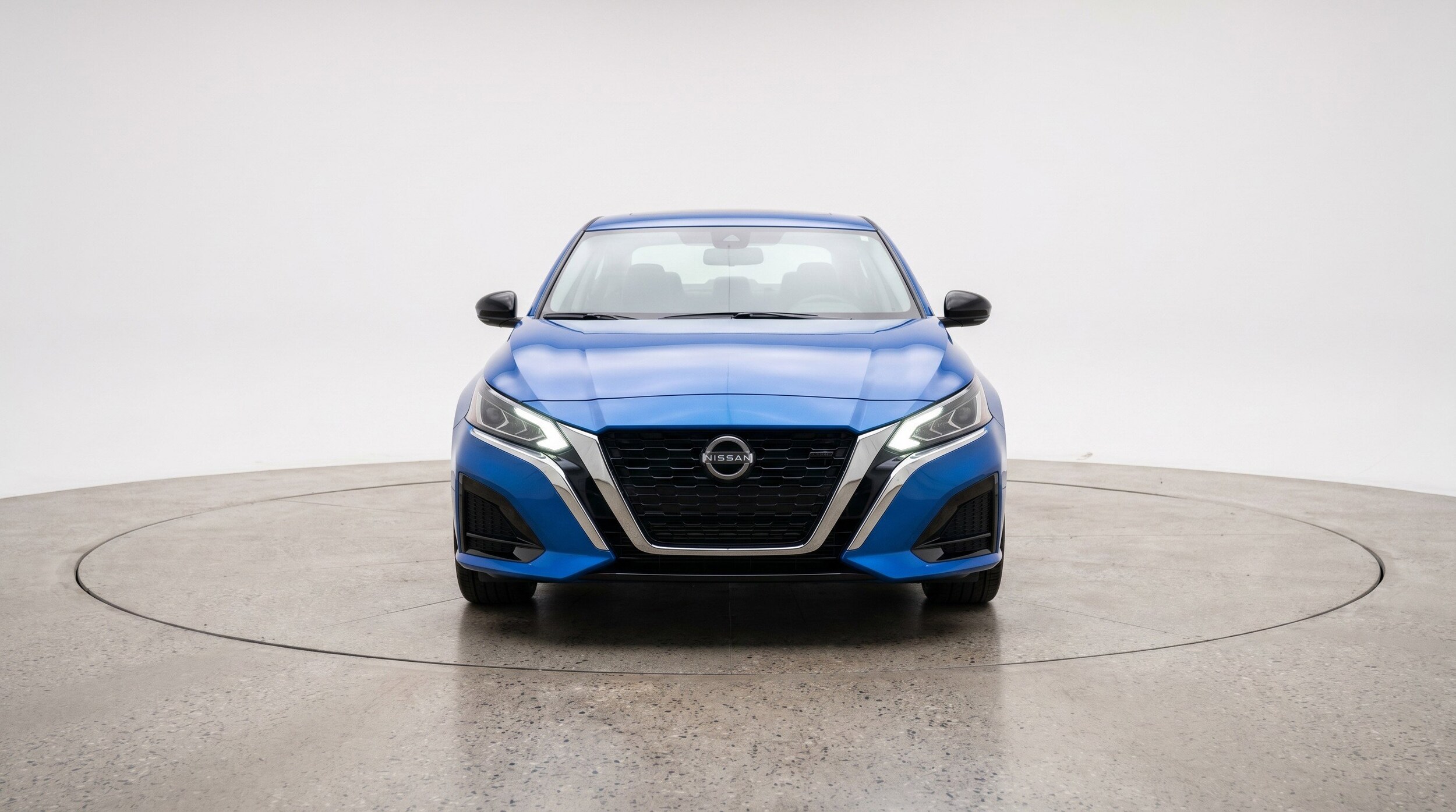 Thumbnail: 2025 Nissan Altima - 2