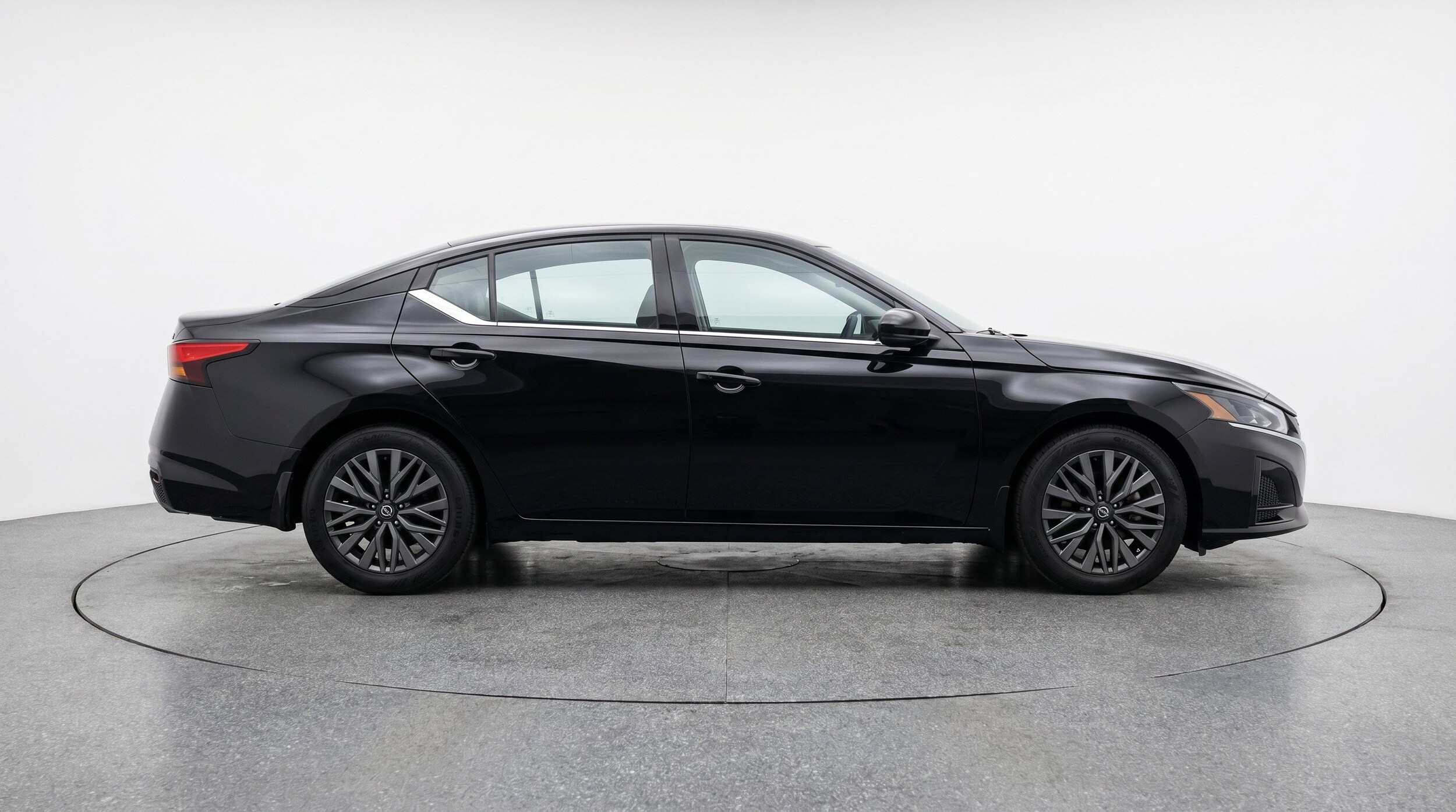 Thumbnail: 2025 Nissan Altima - 11
