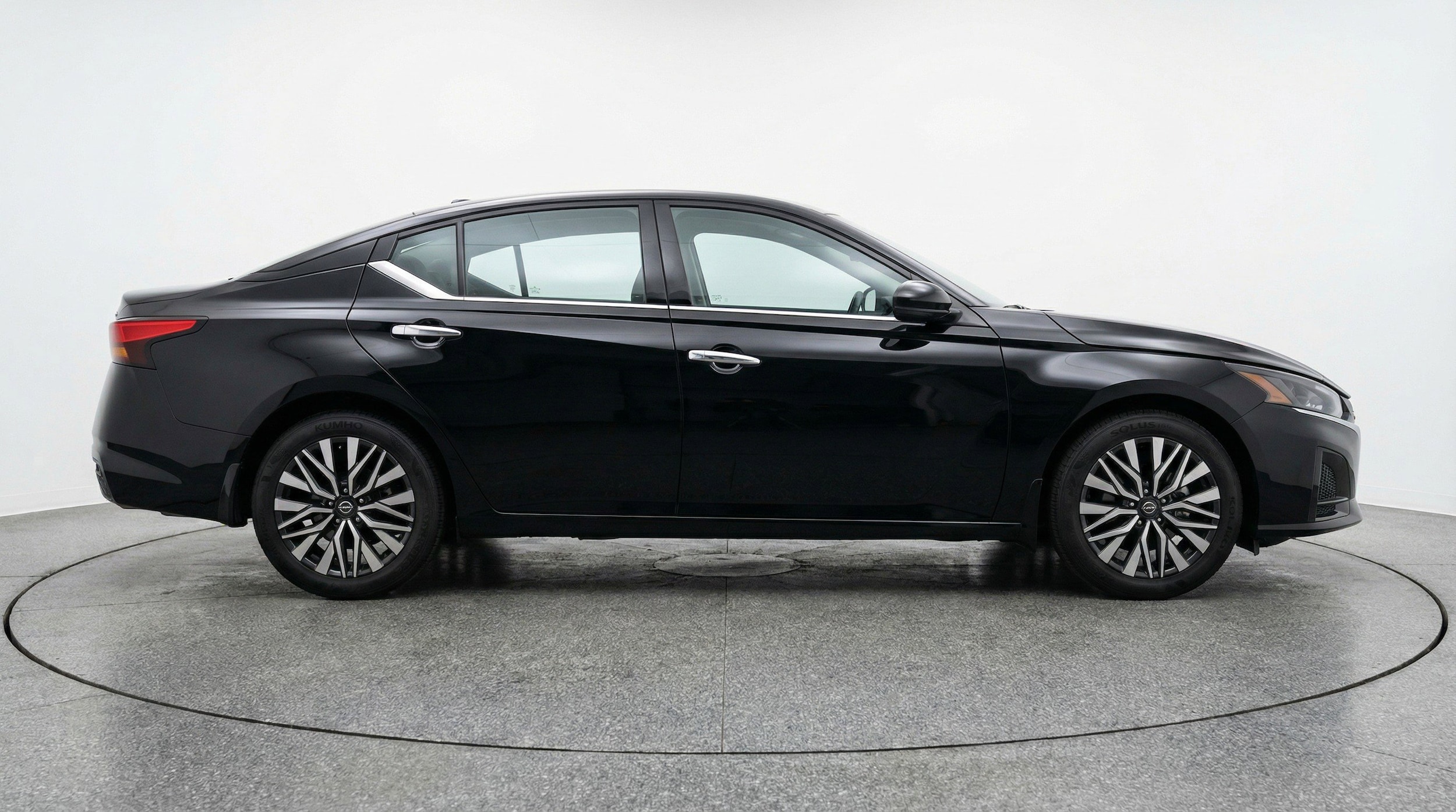 Thumbnail: 2025 Nissan Altima - 11