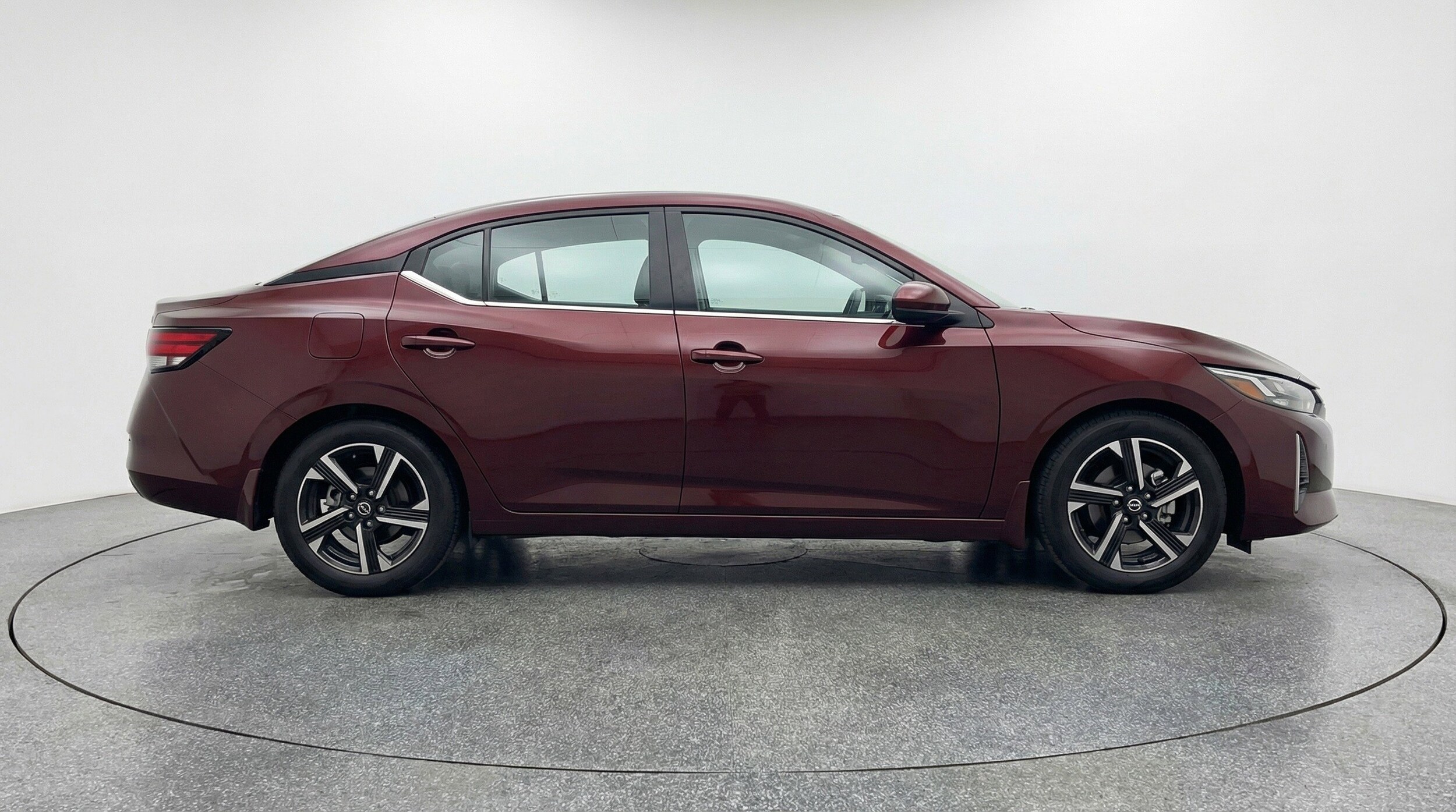Thumbnail: 2025 Nissan Sentra - 11