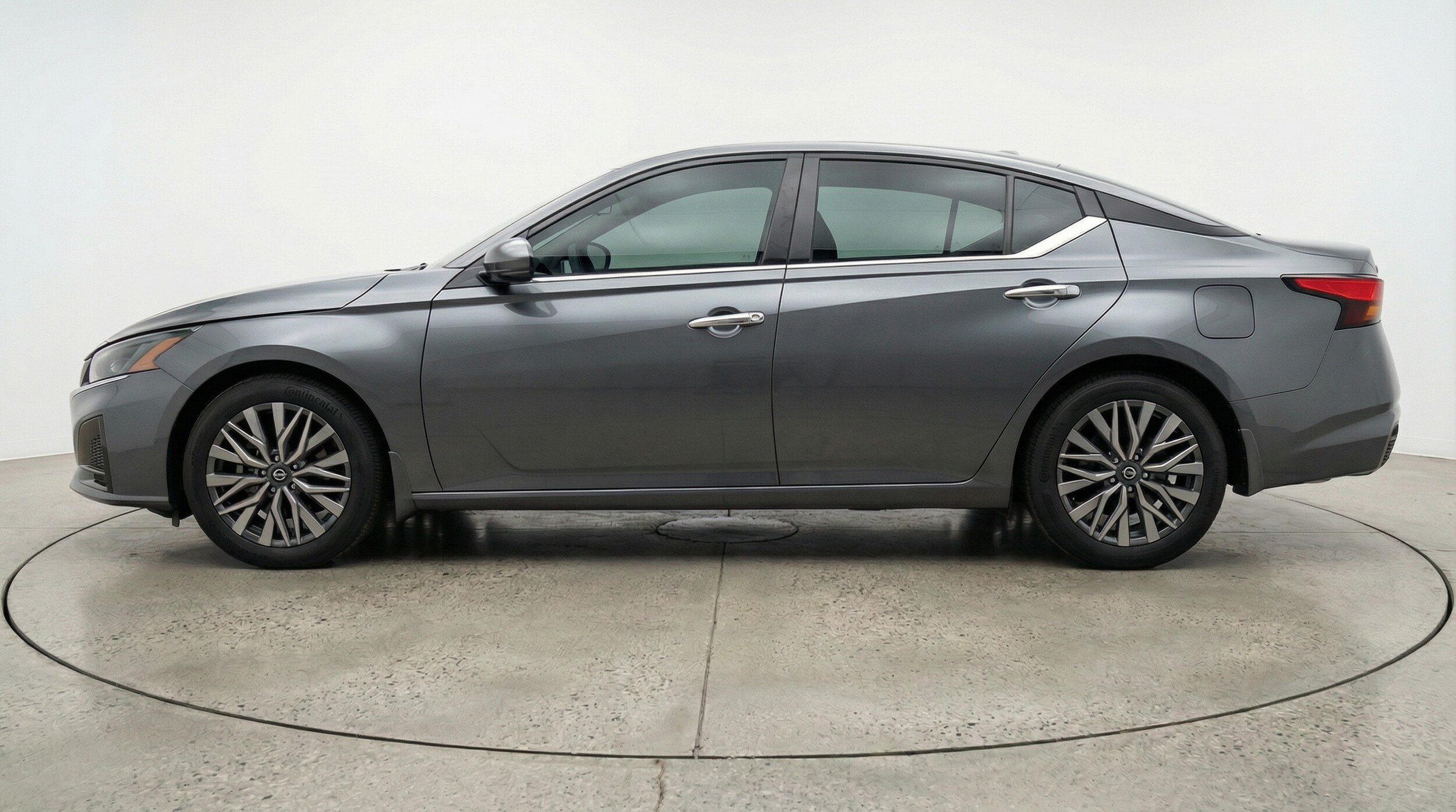 Thumbnail: 2025 Nissan Altima - 4