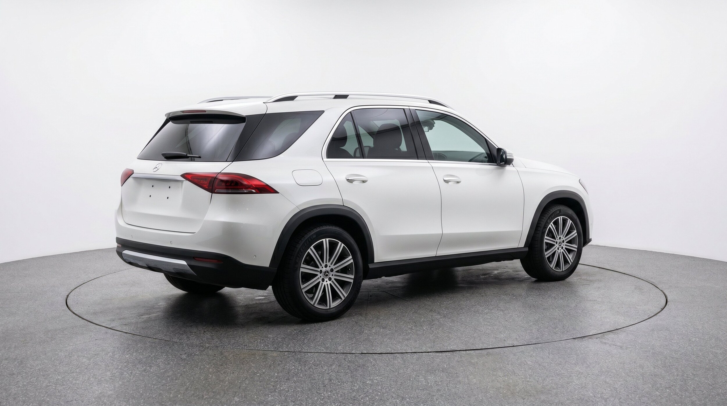 Thumbnail: 2026 Mercedes-Benz GLE - 9
