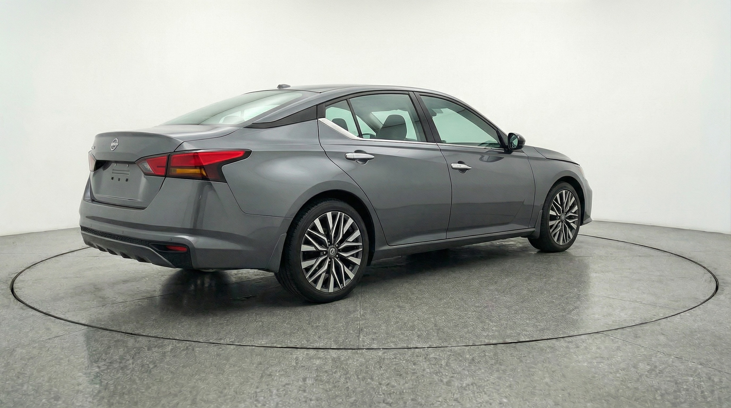 Thumbnail: 2025 Nissan Altima - 7