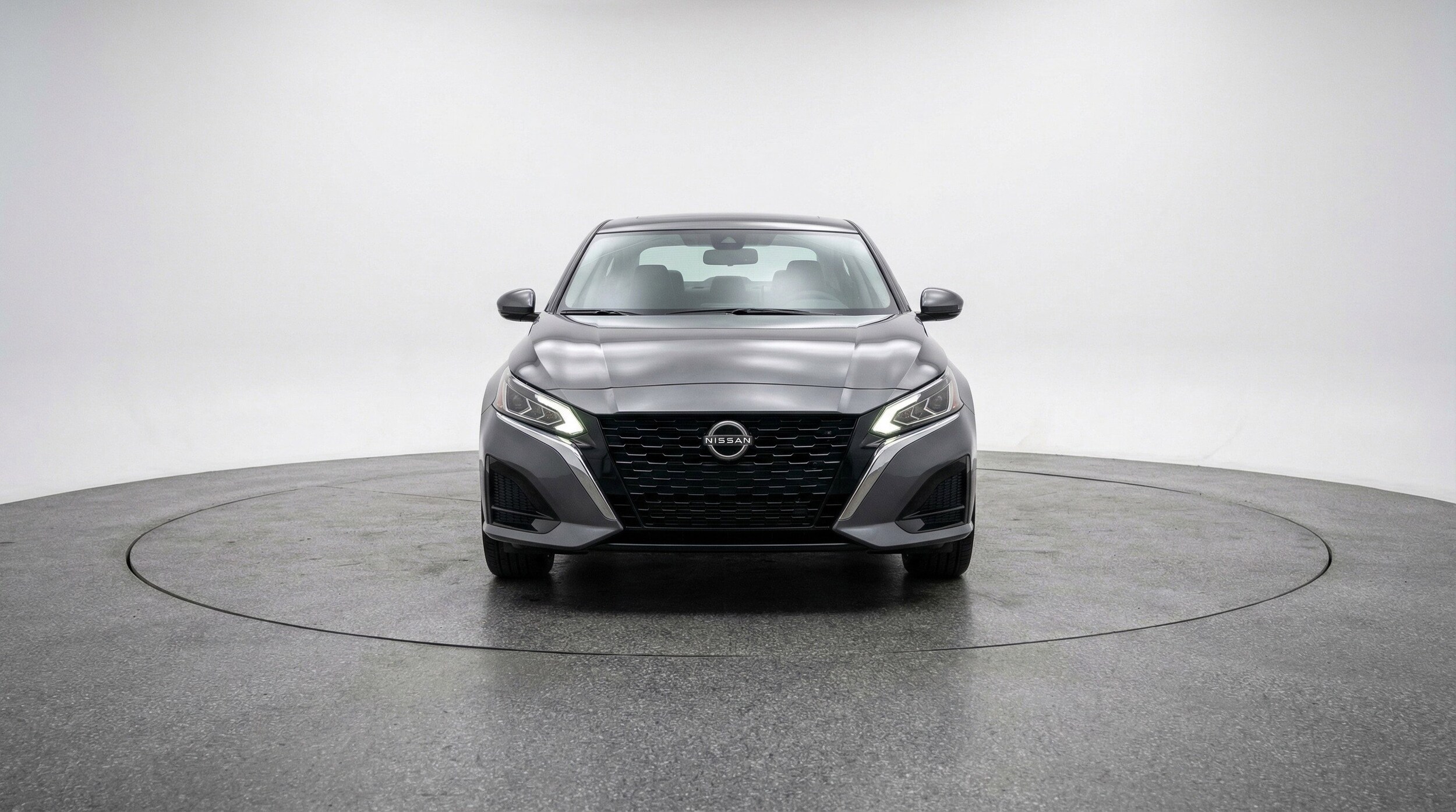 Thumbnail: 2025 Nissan Altima - 2