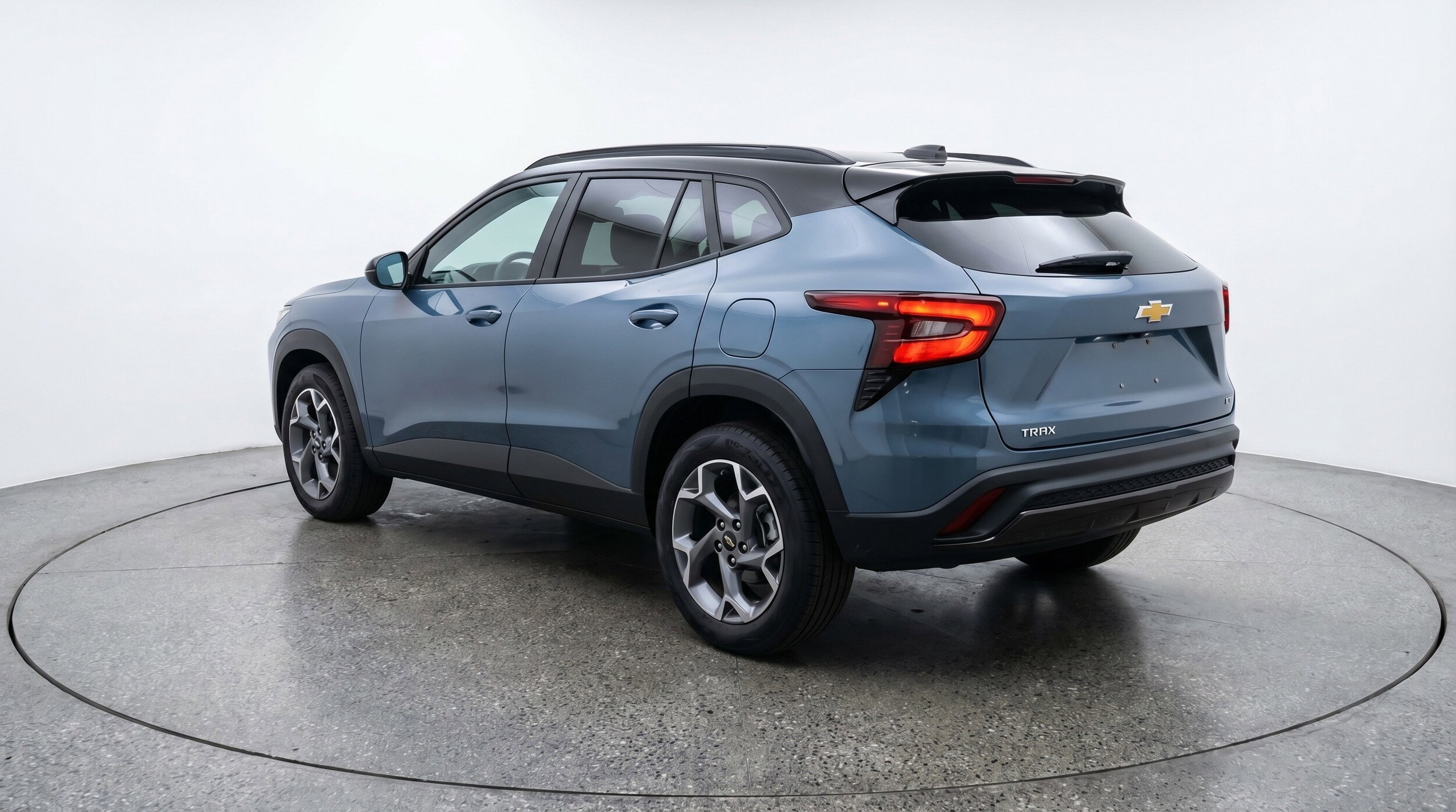 Thumbnail: 2025 Chevrolet Trax - 6