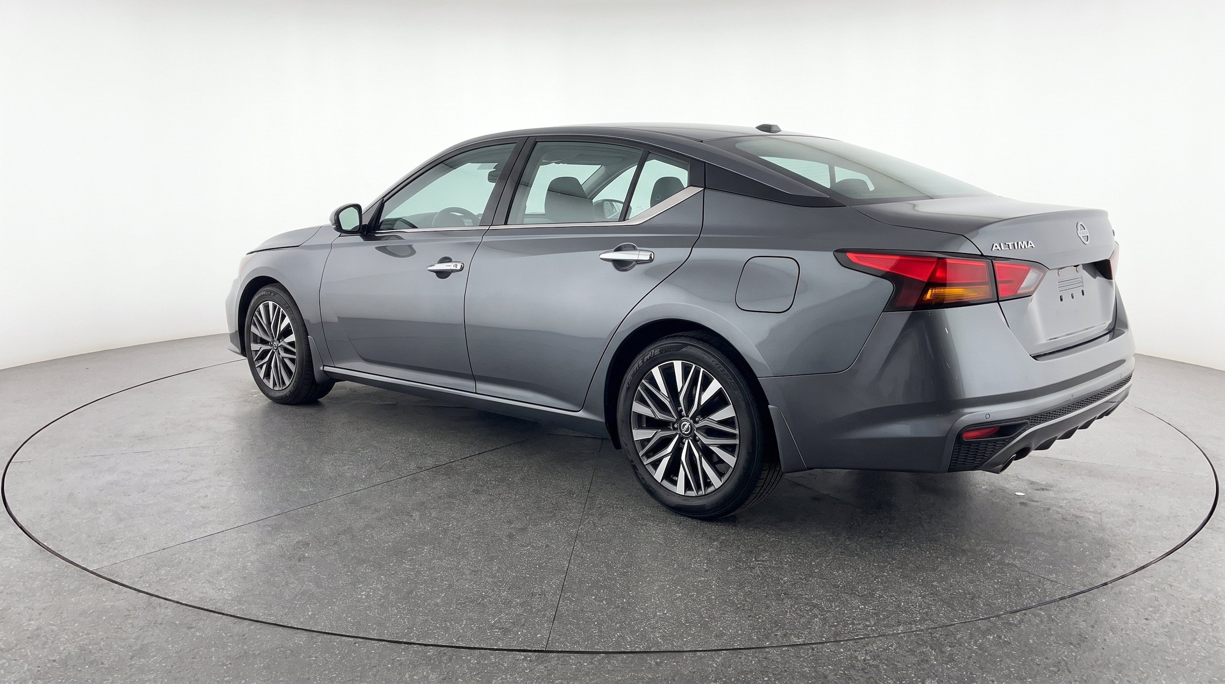 Thumbnail: 2025 Nissan Altima - 6