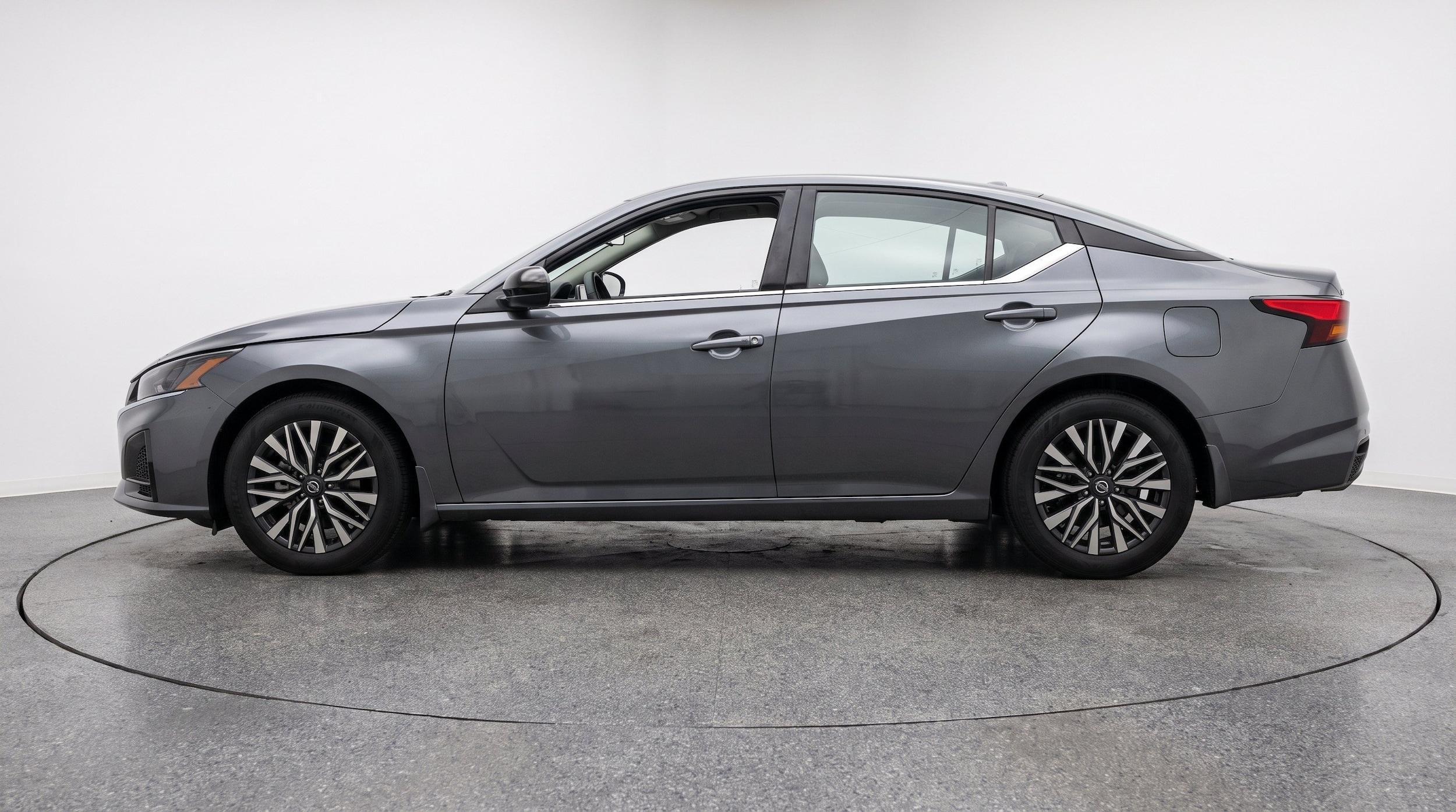 Thumbnail: 2026 Nissan Altima - 5