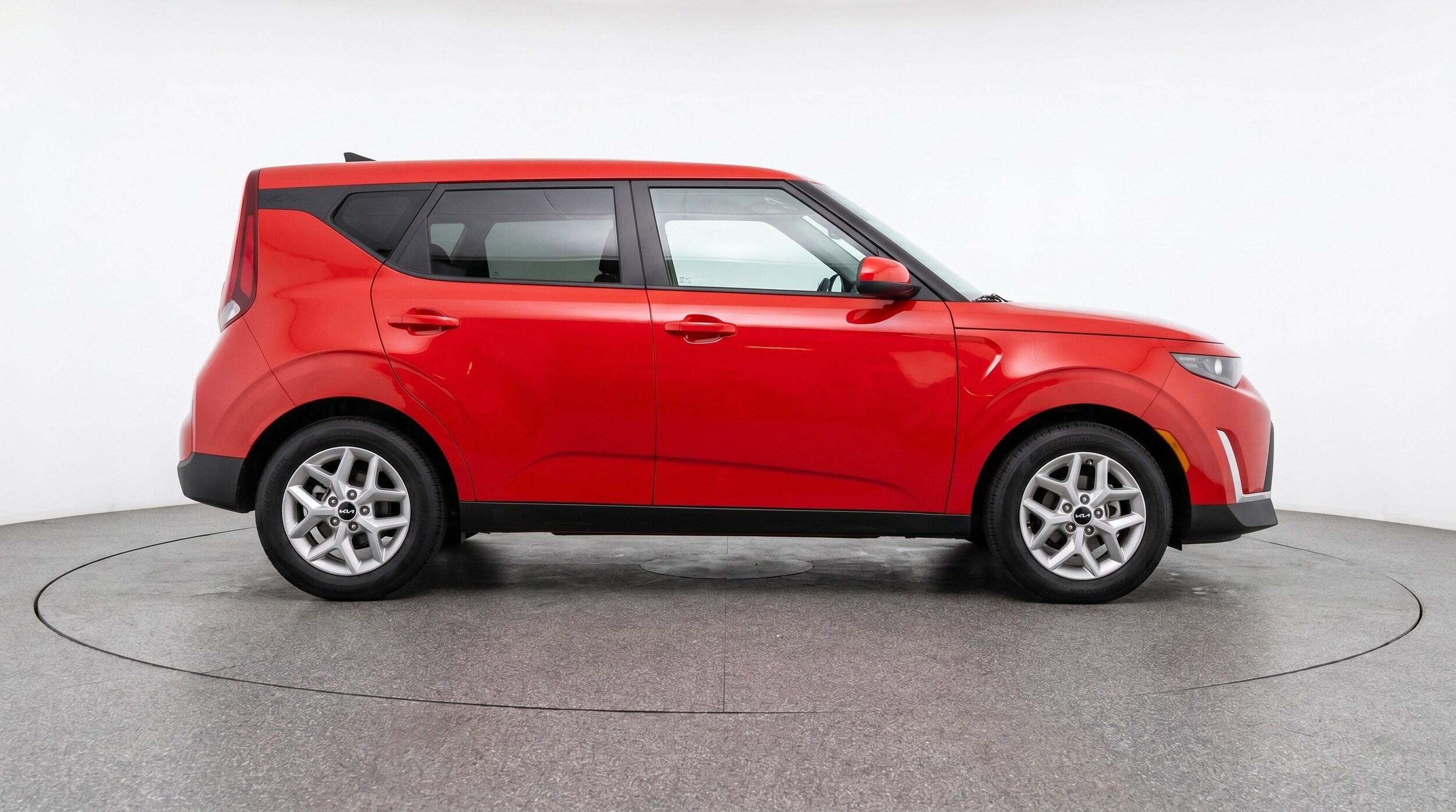 Thumbnail: 2025 Kia Soul - 11