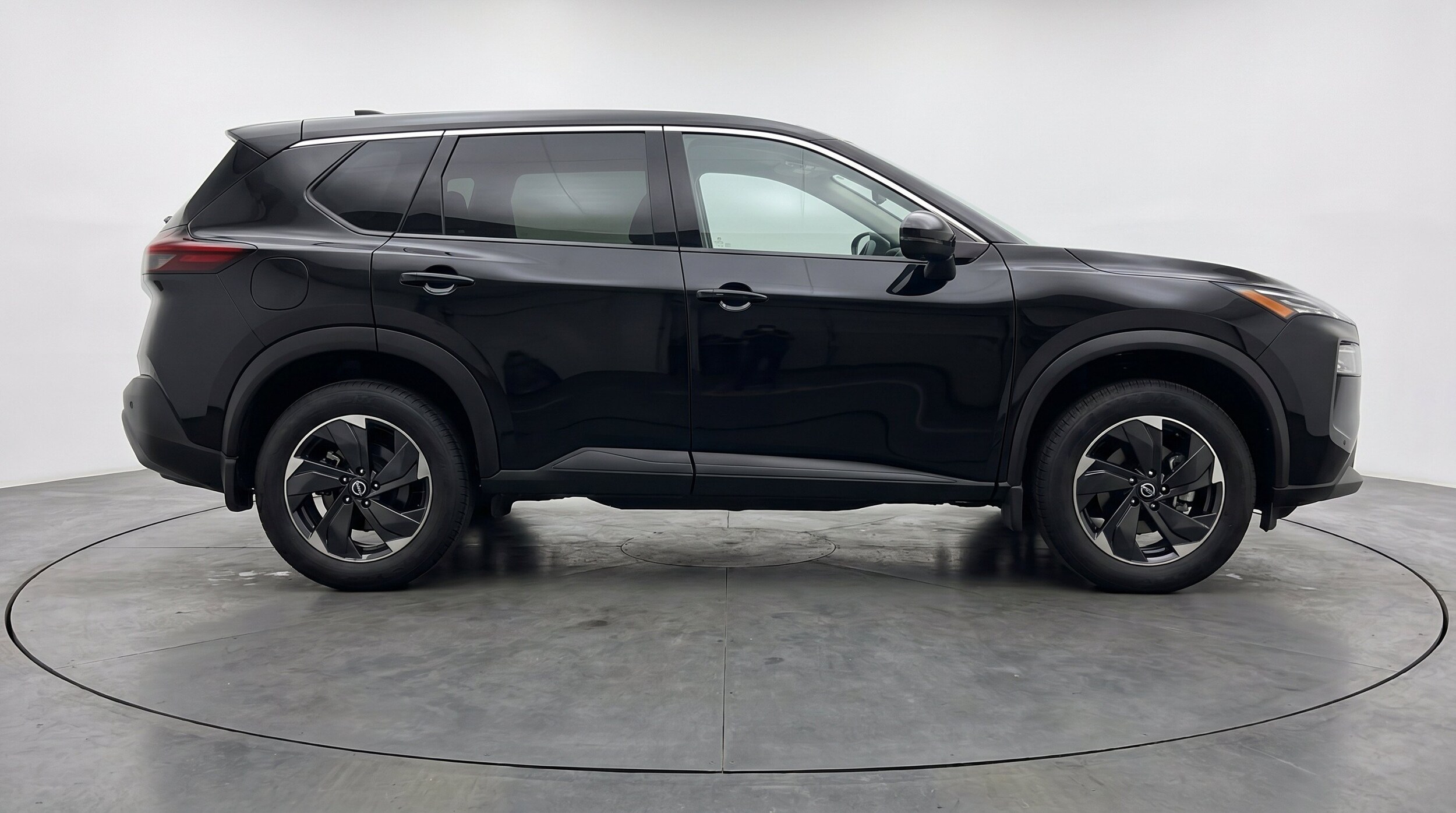 Thumbnail: 2025 Nissan Rogue - 11