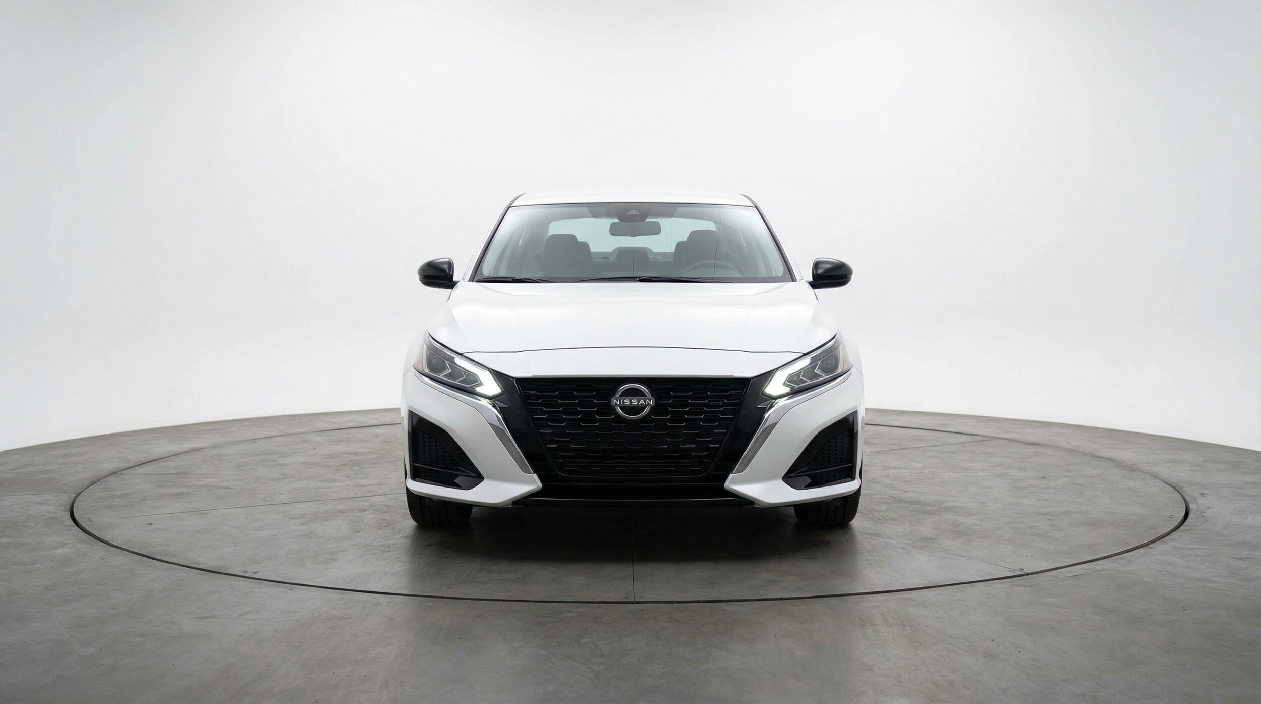 Thumbnail: 2025 Nissan Altima - 2